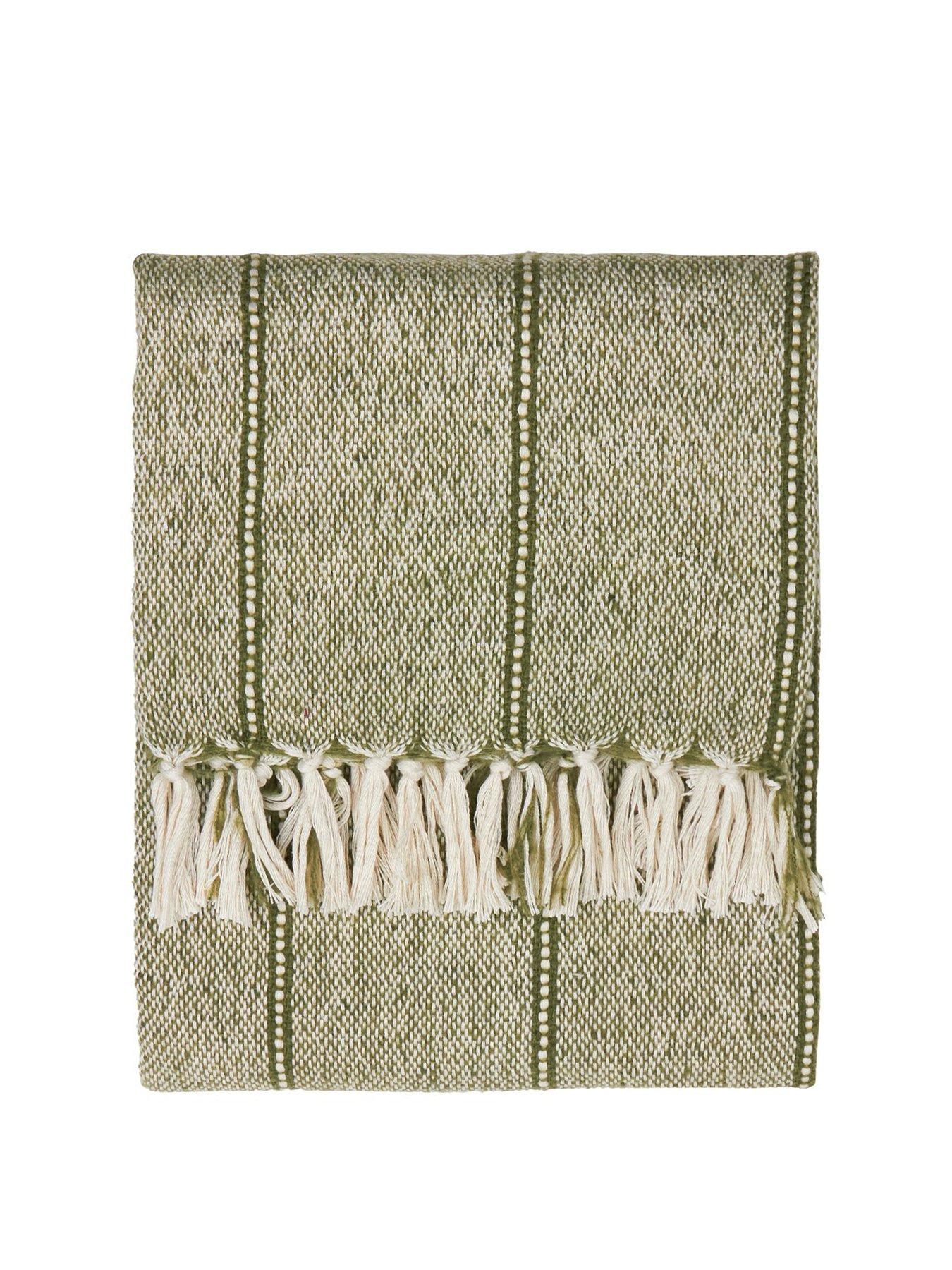 Image 2 of 5 of Yard Hedon 130X180 Outdoor Throw