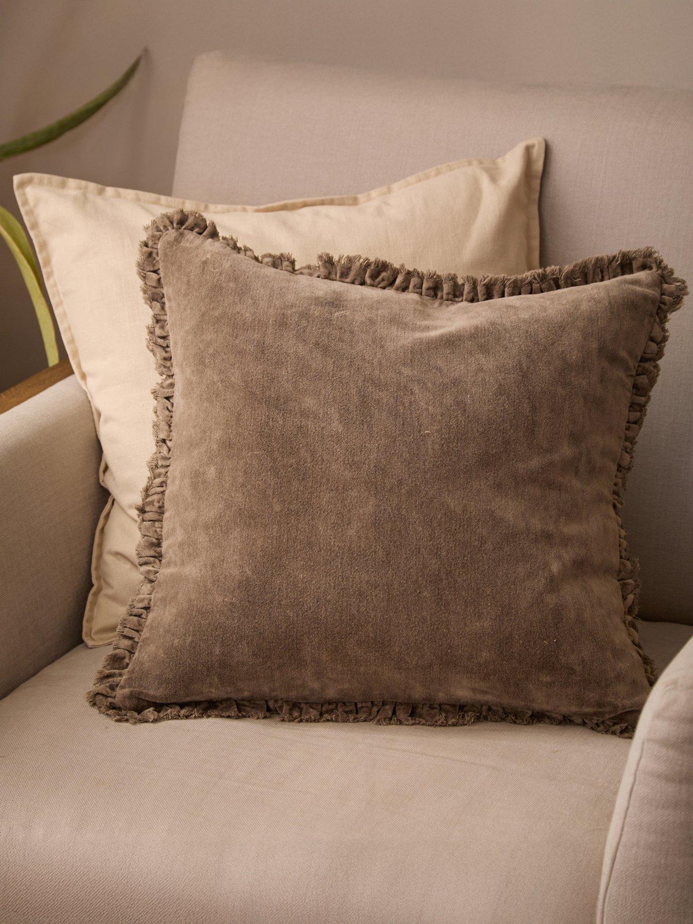 Yard BERTIE 45X45 POLYESTER CUSHION
