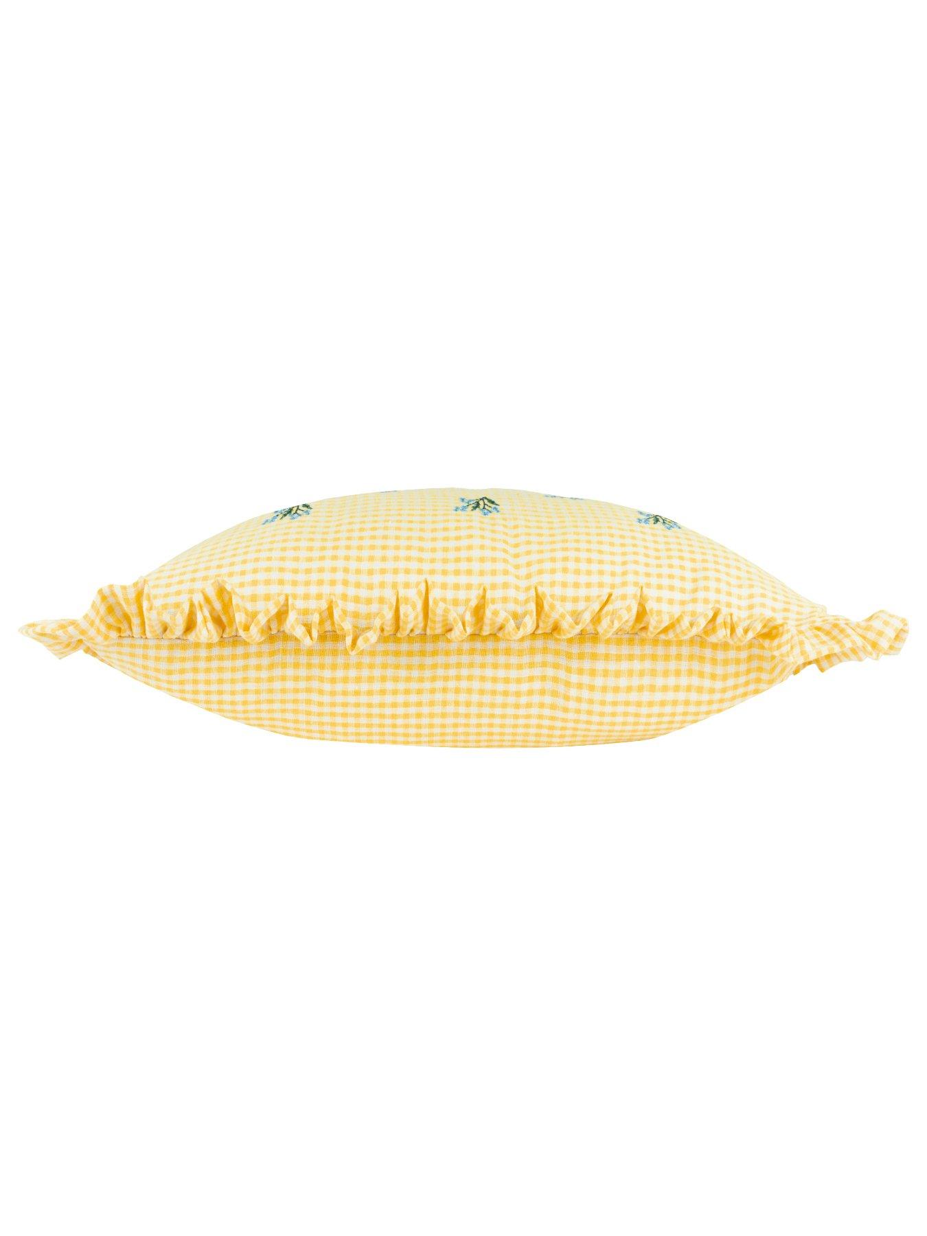 furn-les-petite-fleurs-30x50-polyester-cushion-yellowoutfit