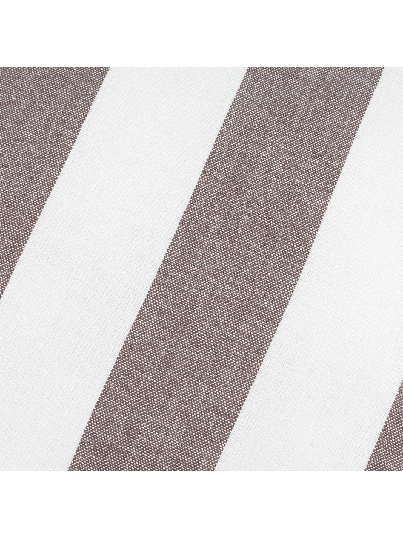 yard-hayle-50x50-outdoor-polyester-cushionback