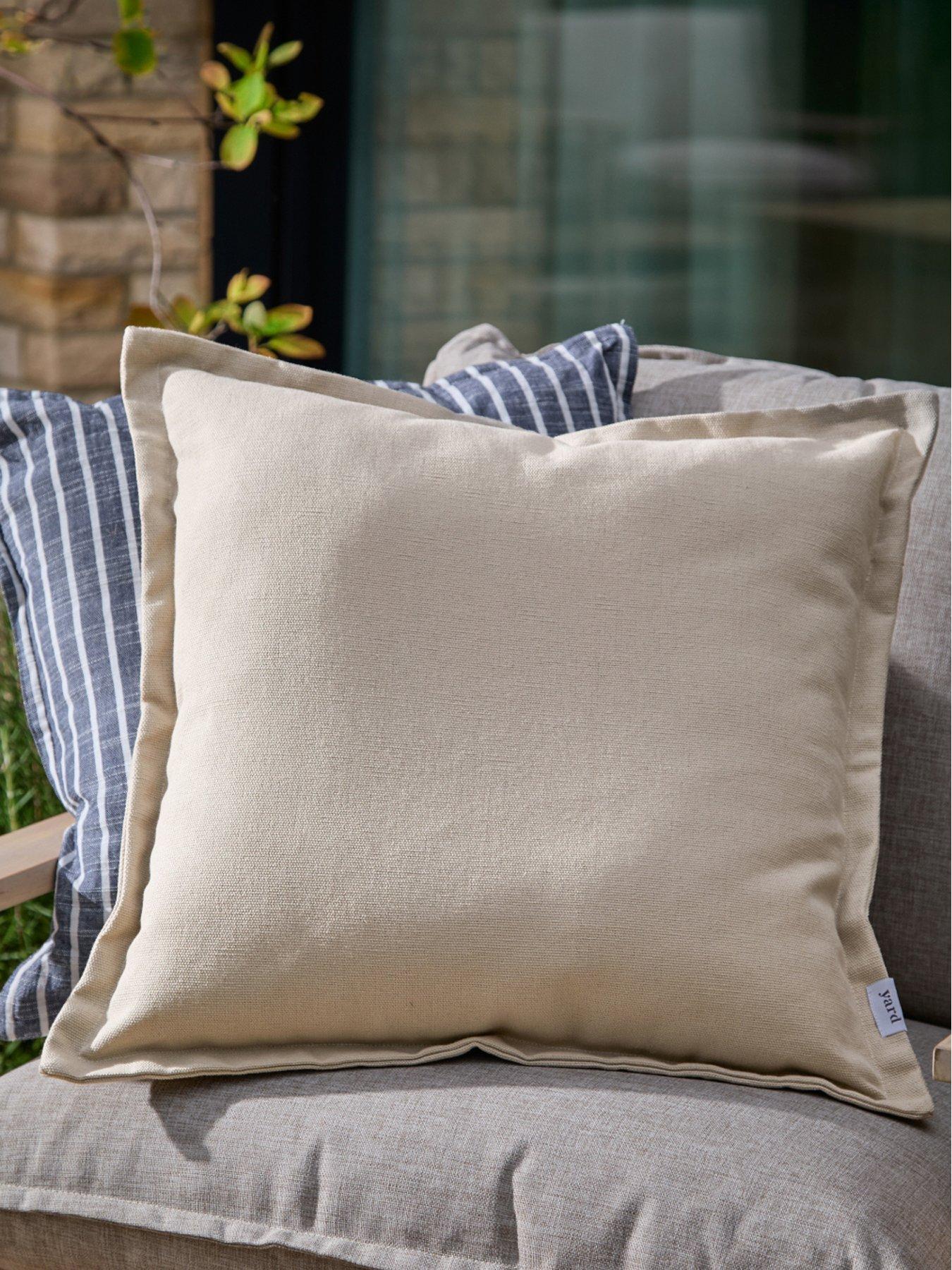 Yard Holmfirth Canvas 45X45 Outdoor Polyester Cushion