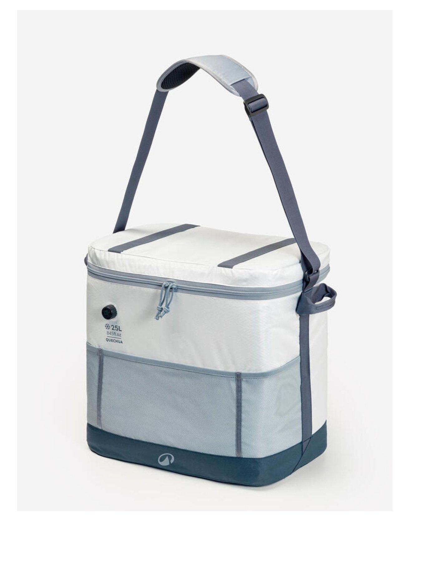 Image 1 of 5 of Decathlon FRESH 500 COOLER 25 L