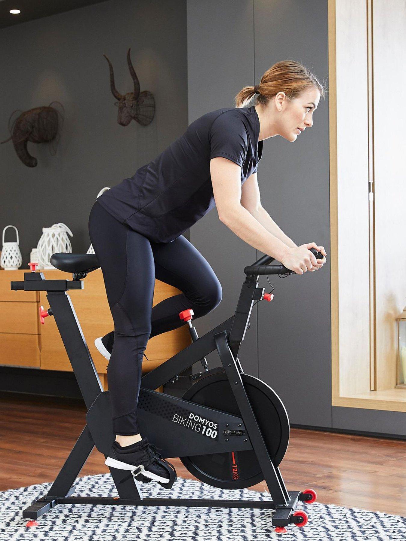 decathlon-domyos-exercise-bike-100stillFront