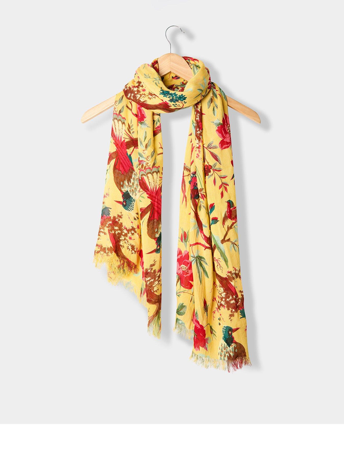 joe-browns-island-escape-scarf-yellowfront