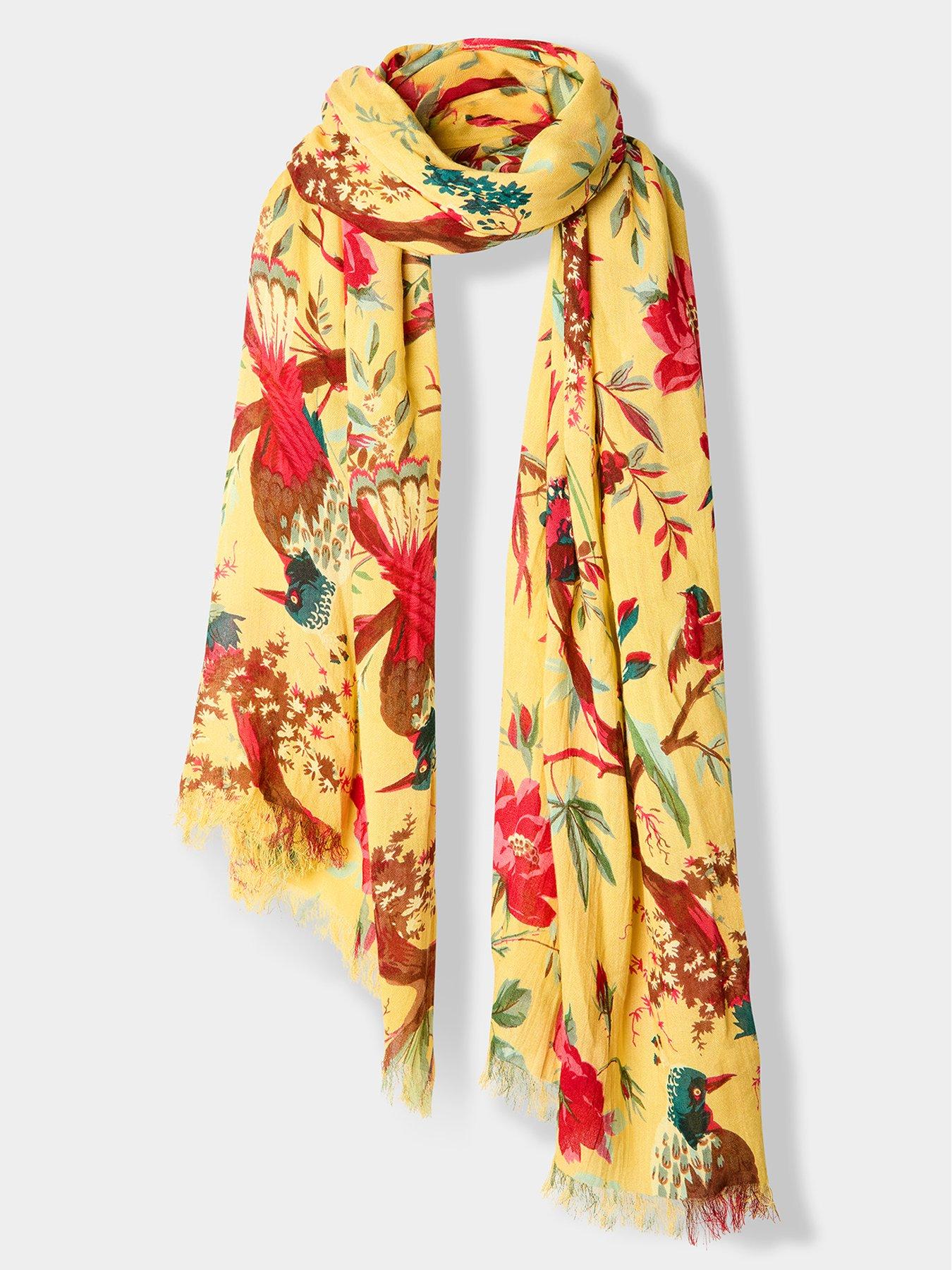 joe-browns-island-escape-scarf-yellowstillFront