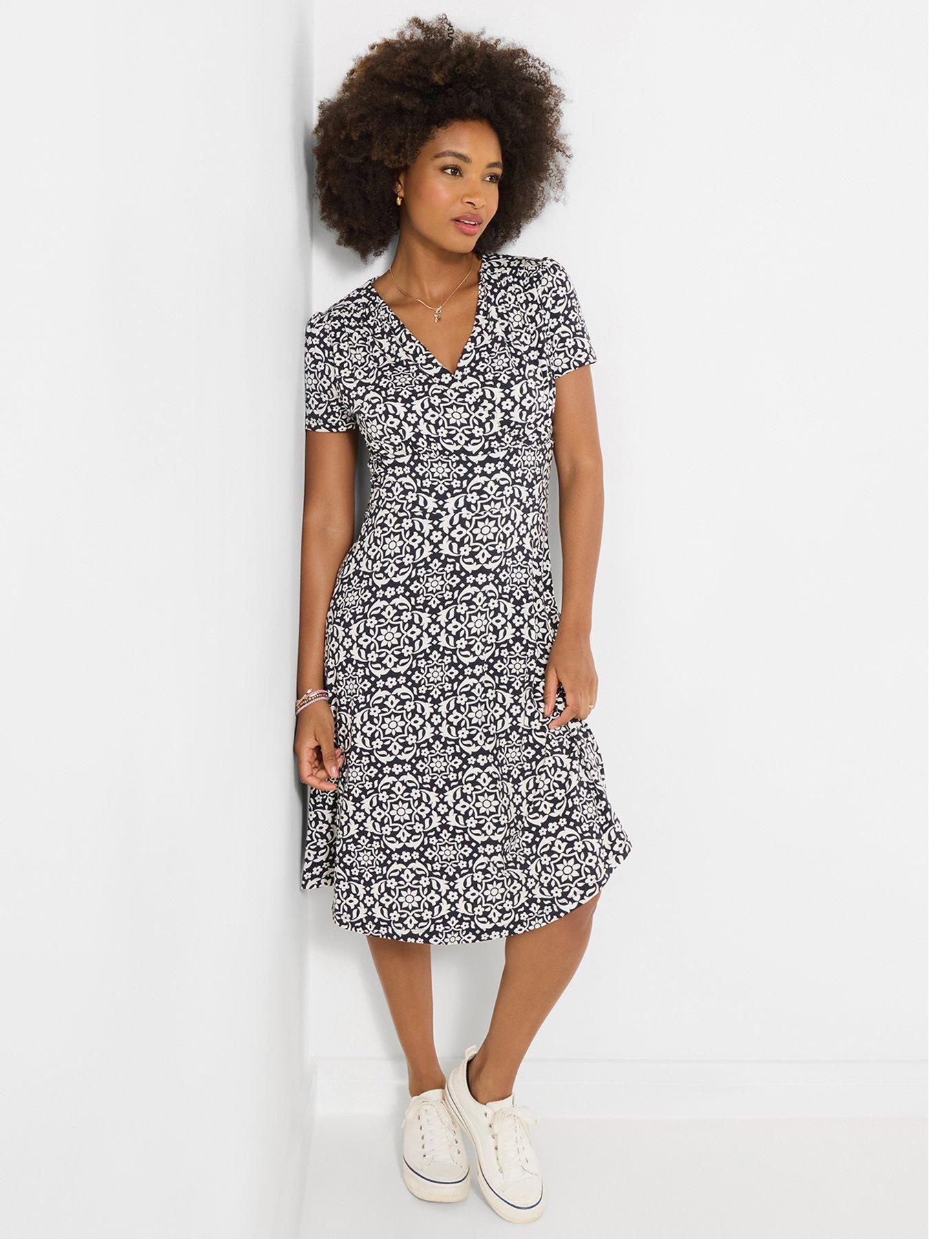 joe-browns-favourite-jersey-dress-multifront