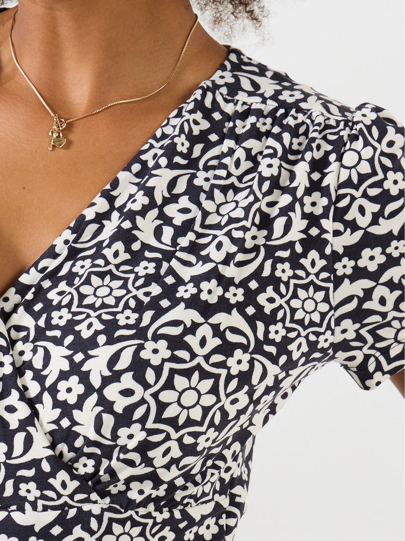 Image 4 of 5 of Joe Browns Favourite Jersey Dress - Multi