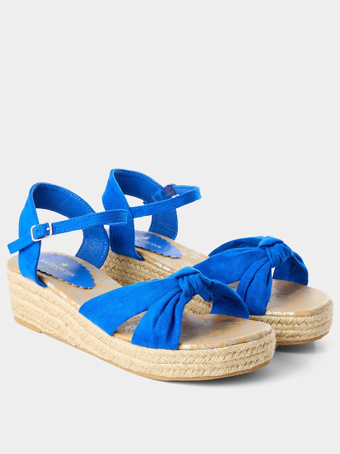 joe-browns-warm-breezes-knot-sandals-blueback