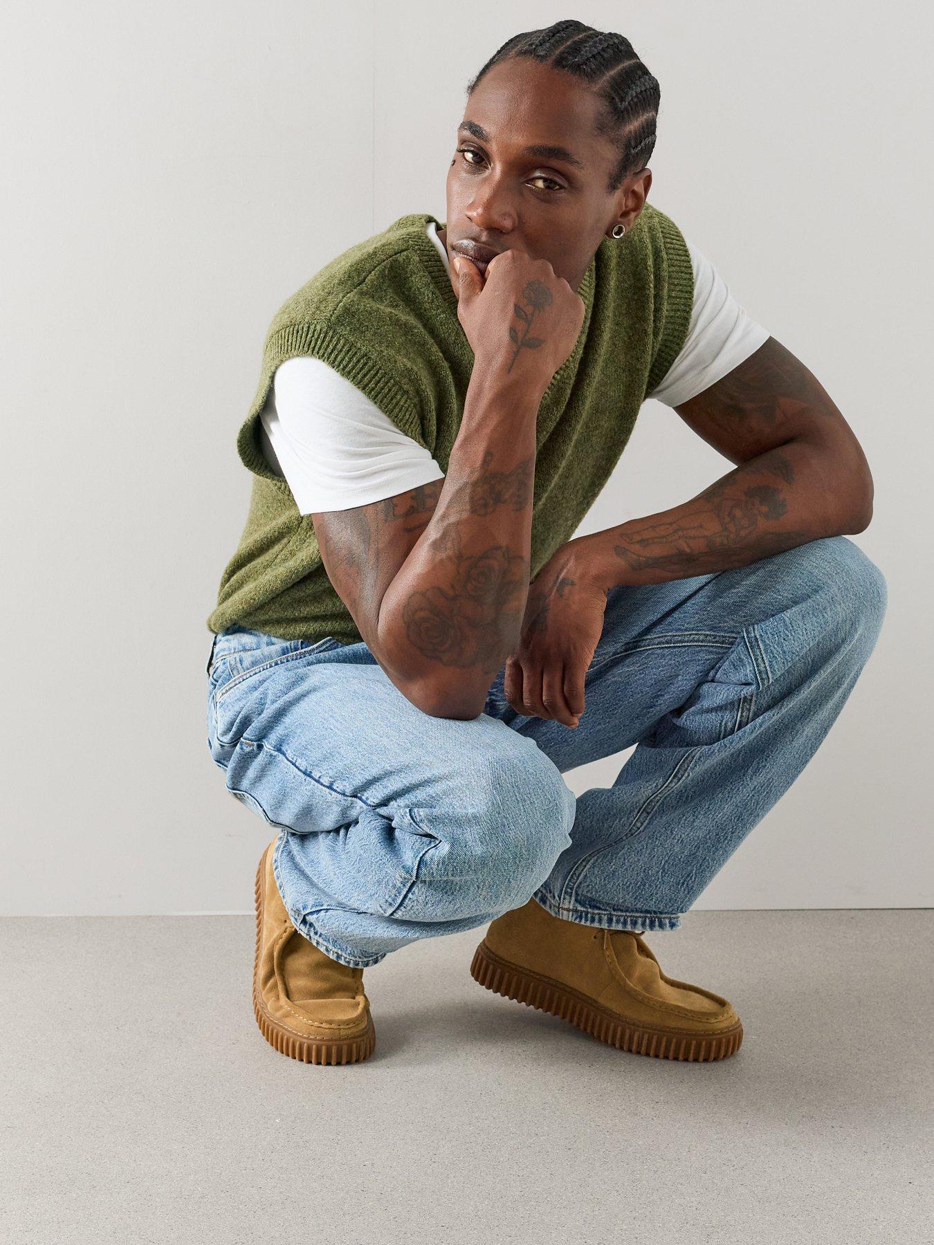 Image 5 of 7 of The Very Collection Loose Fit Jeans With Stretch - Light Blue Wash