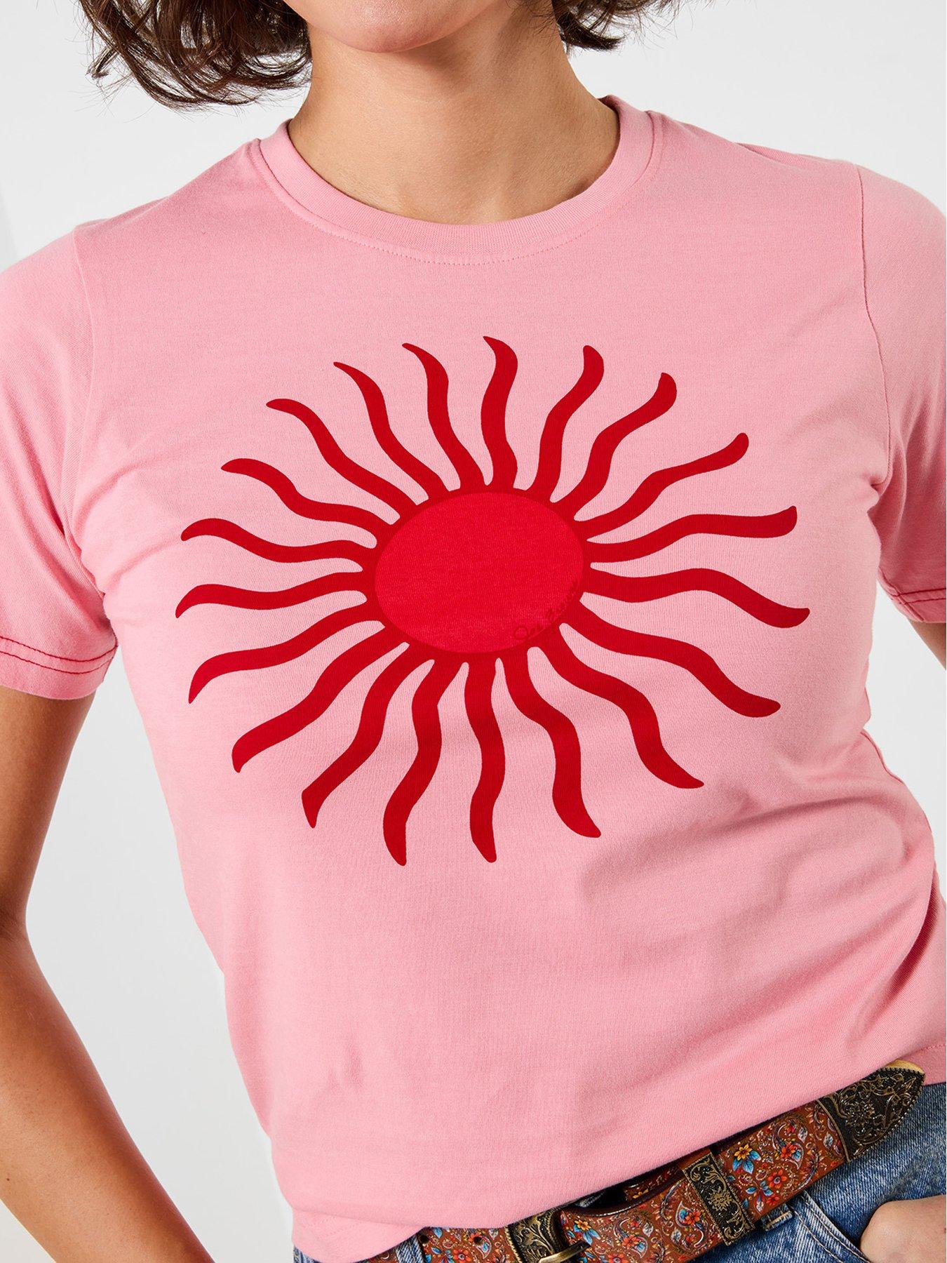 joe-browns-summer-sun-graphic-t-shirt-pinkoutfit