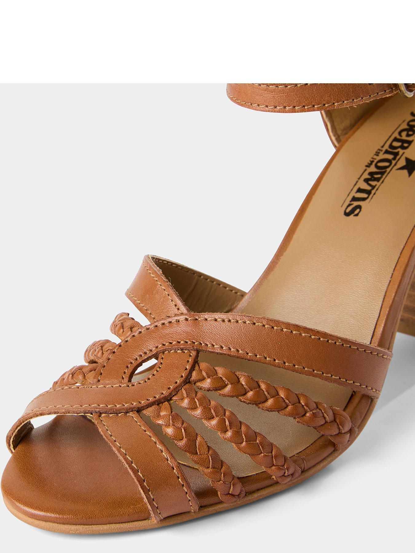 joe-browns-in-rome-leather-shoes-browndetail