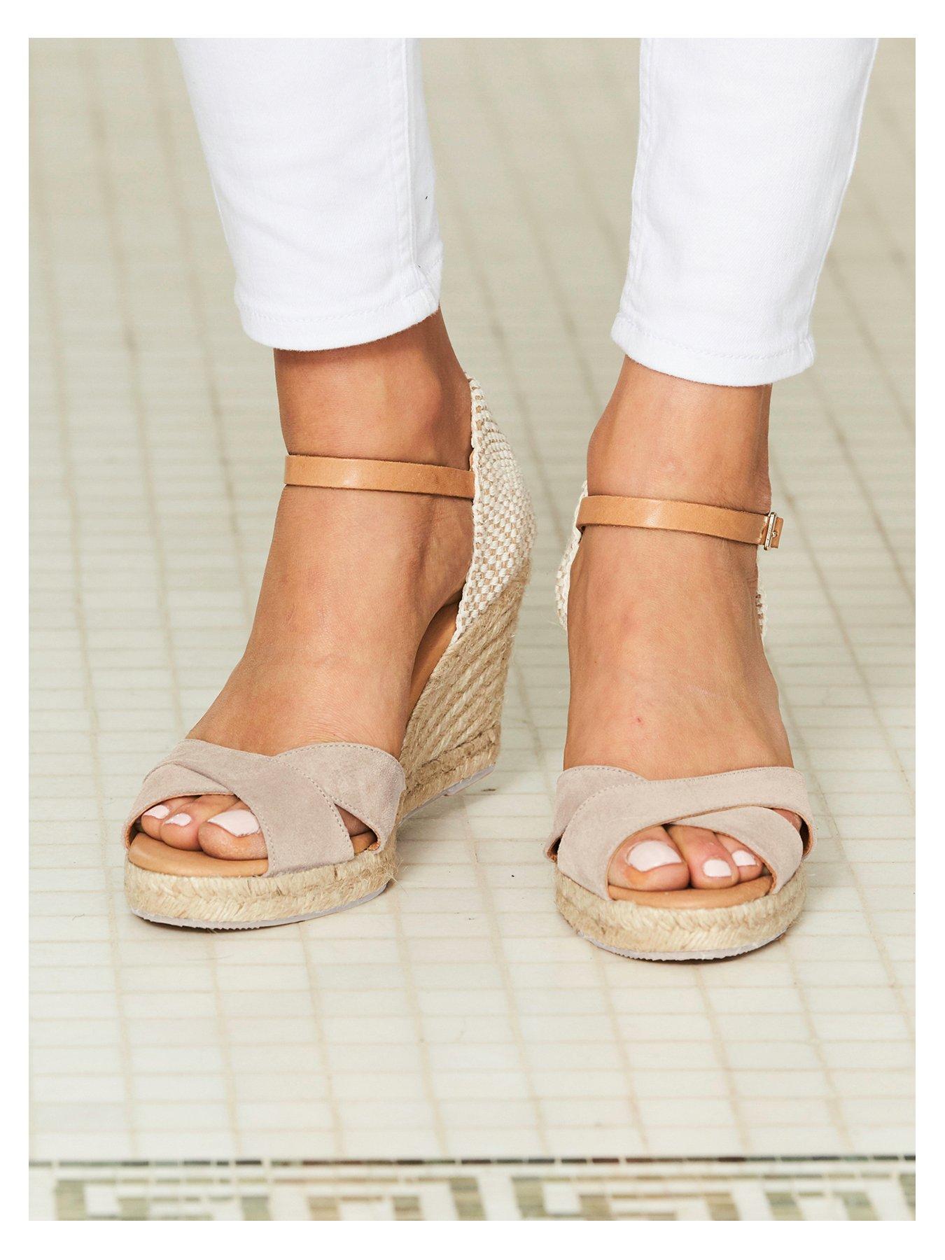 sosandar-ankle-strap-mid-wedge-espadrille-beigedetail