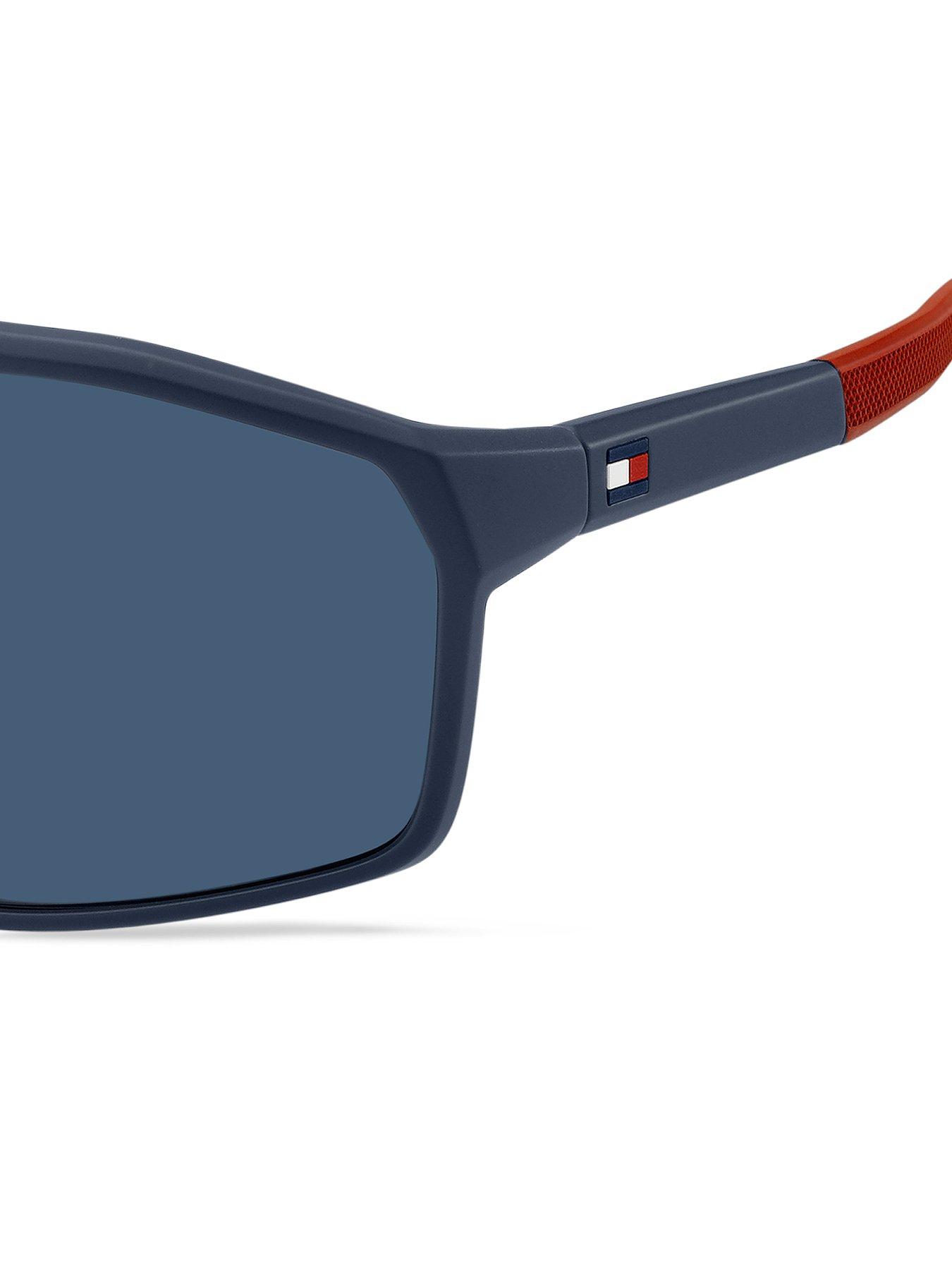 tommy-hilfiger-mask-style-sunglasses-bluedetail