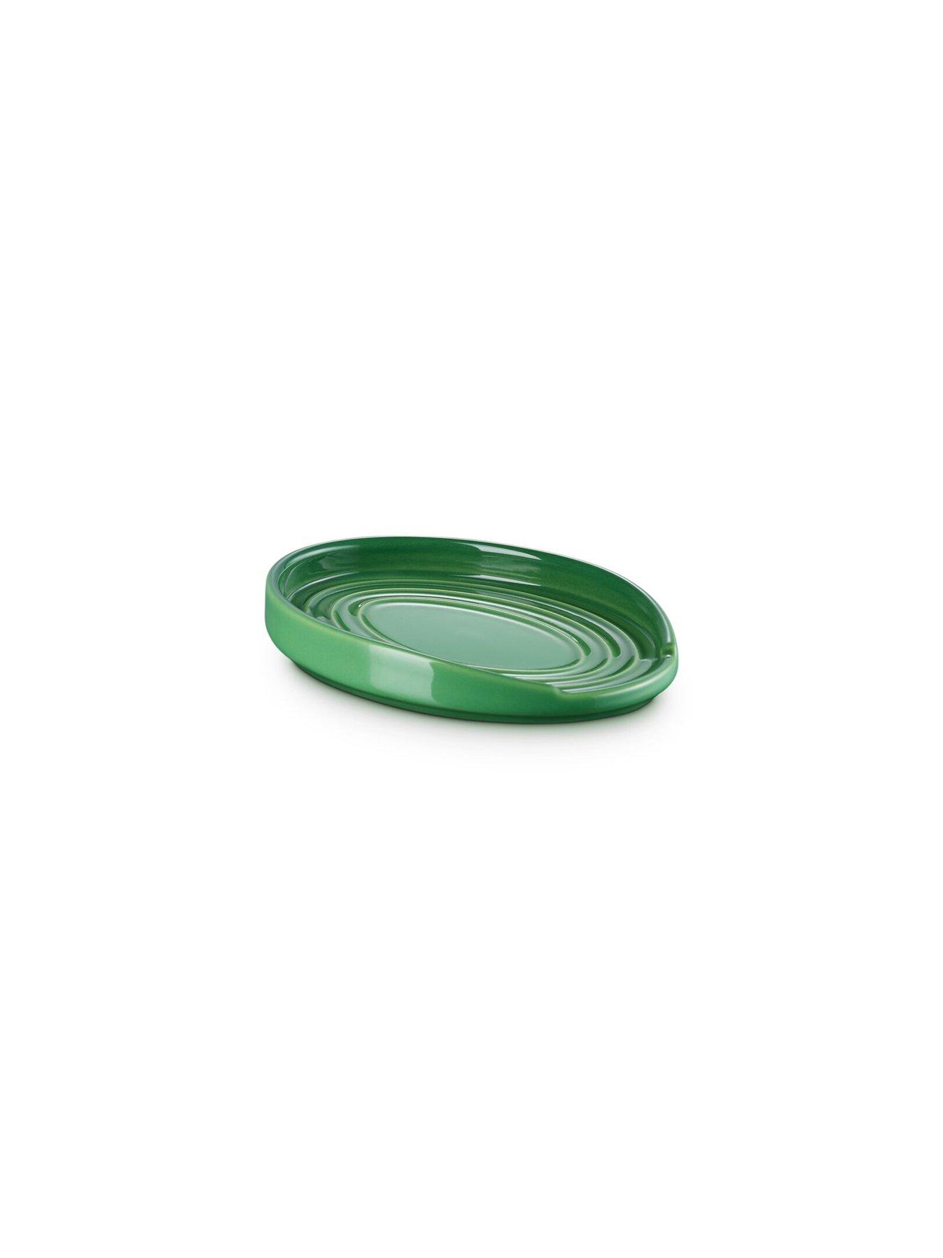 le-creuset-oval-spoon-rest