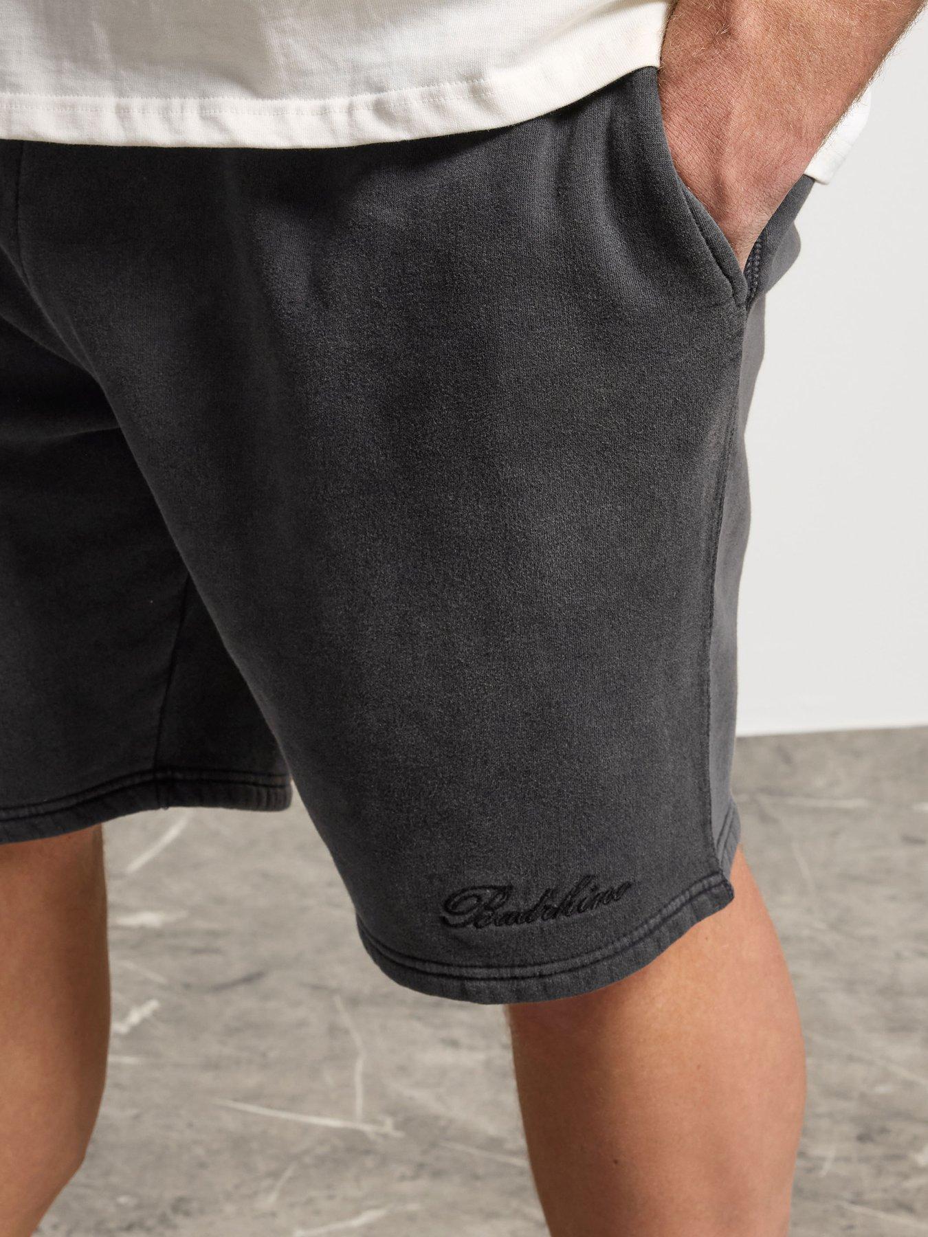 badrhino-sun-fade-sweat-shorts-blackoutfit