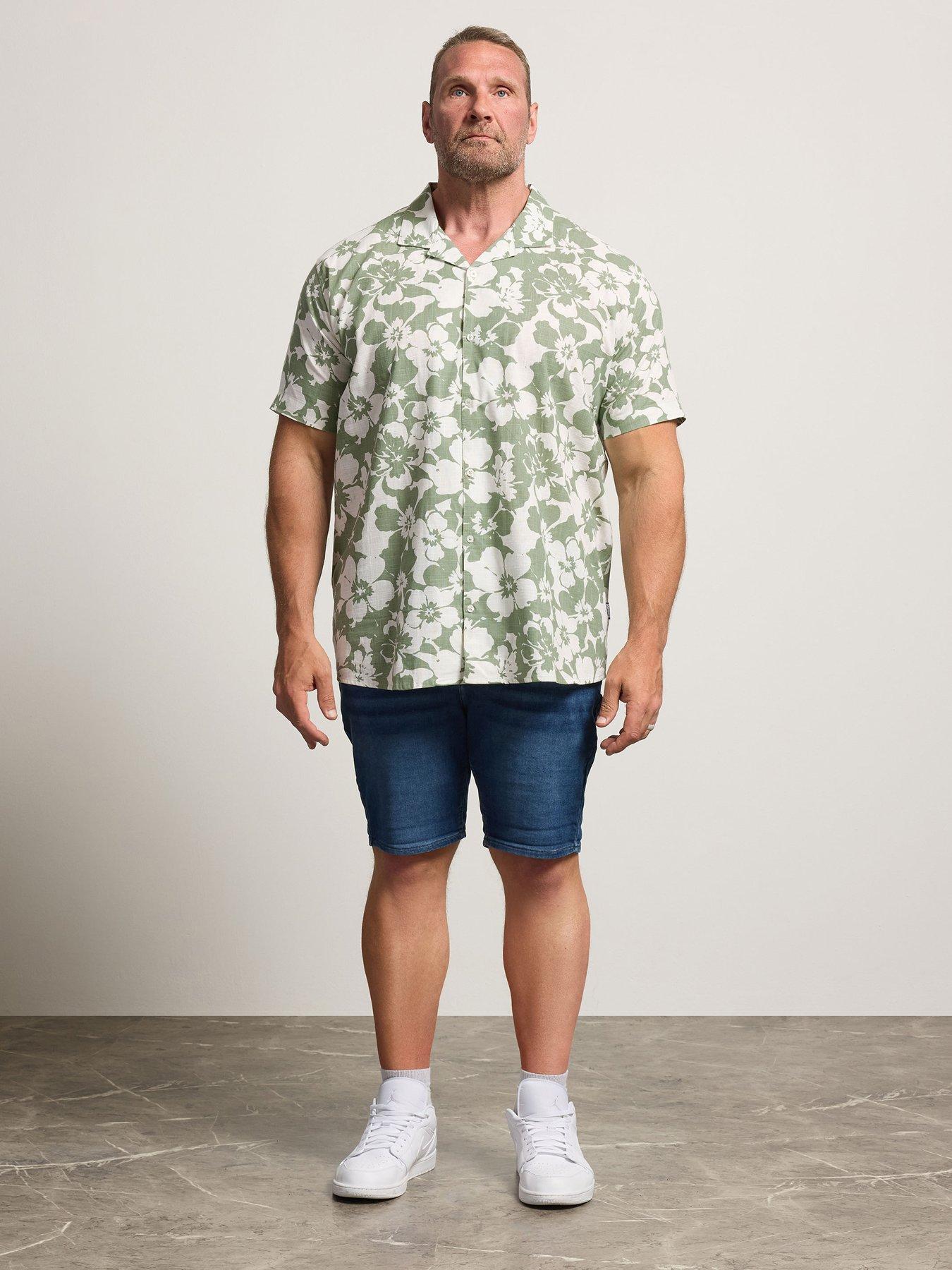 Image 3 of 4 of BadRhino Leaf Print Short Sleeve Shirt - Green