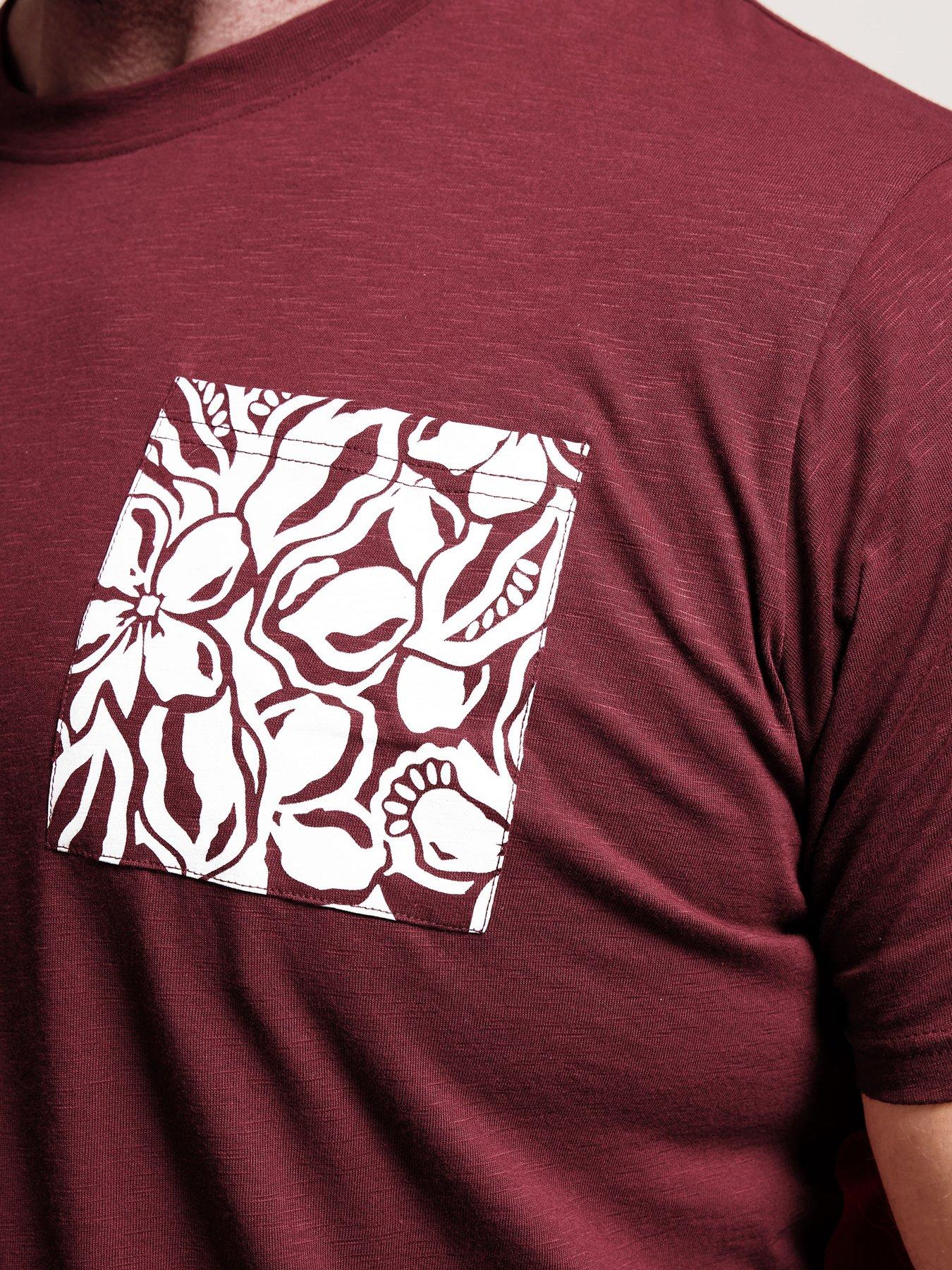 badrhino-flower-pocket-t-shirt-redoutfit