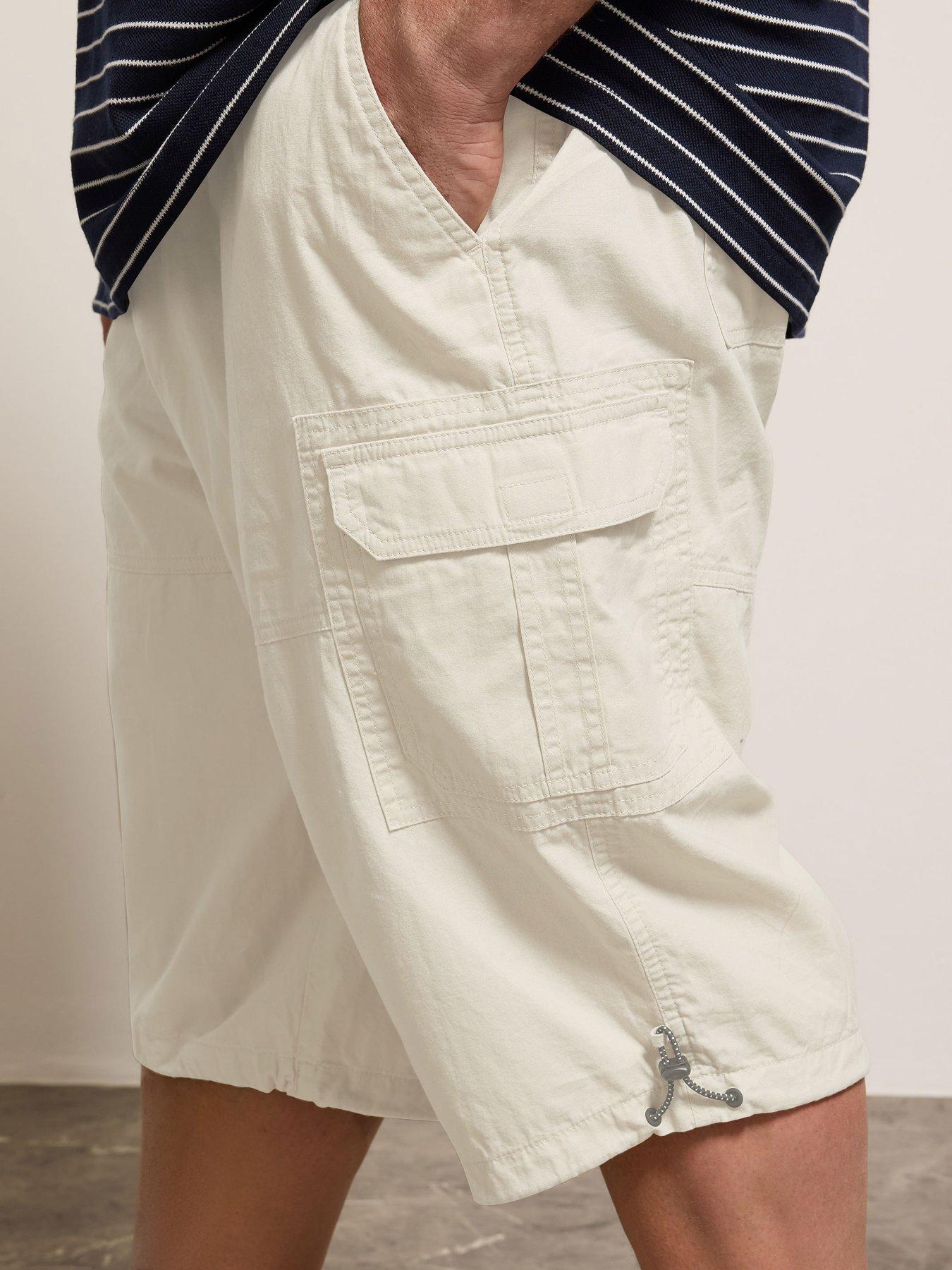 badrhino-three-quarter-cargo-shorts-naturaloutfit