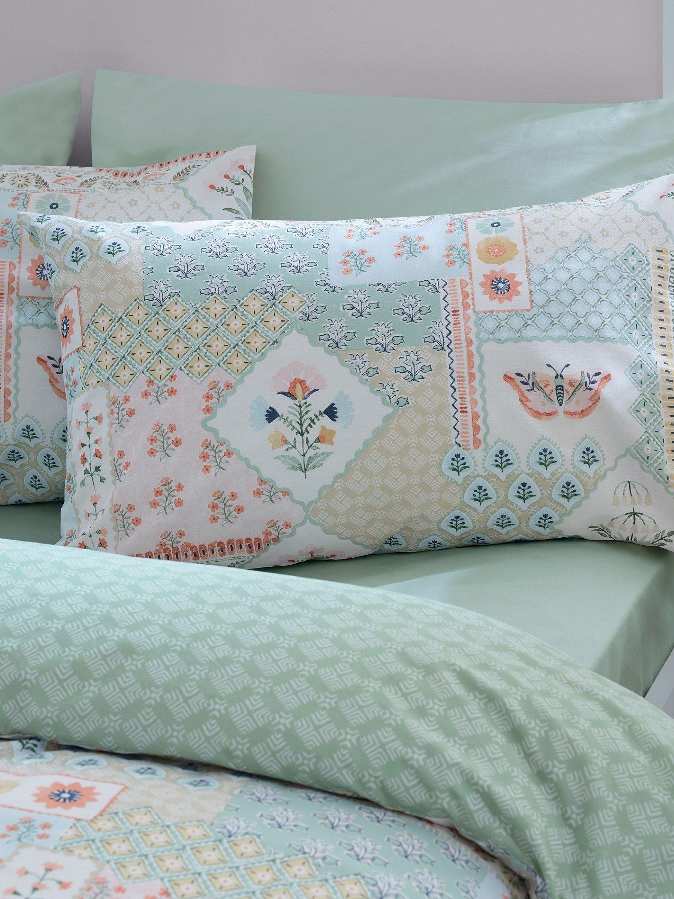 catherine-lansfield-folk-patchwork-duvet-set-greendetail