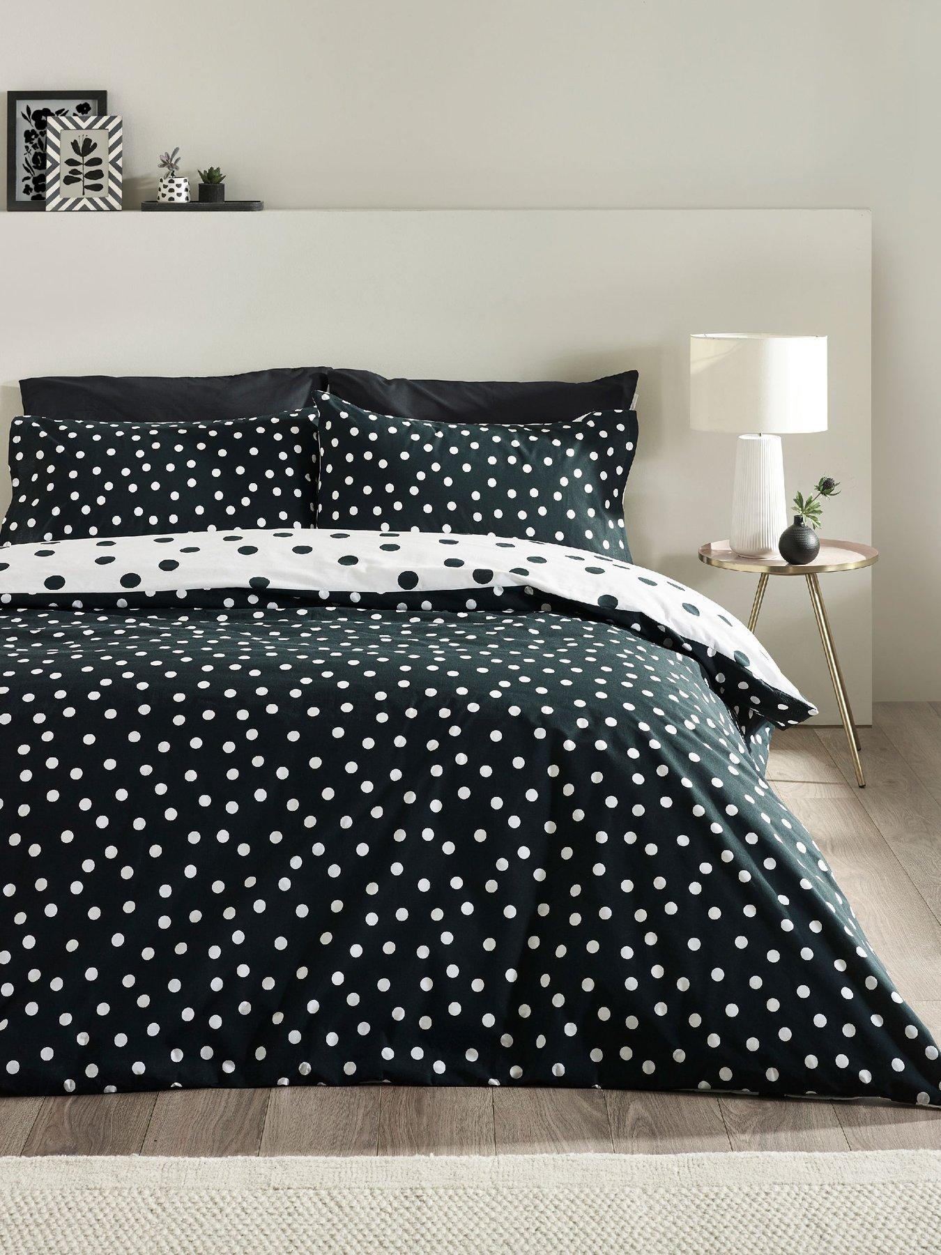 catherine-lansfield-polka-dot-duvet-set-black-whiteoutfit