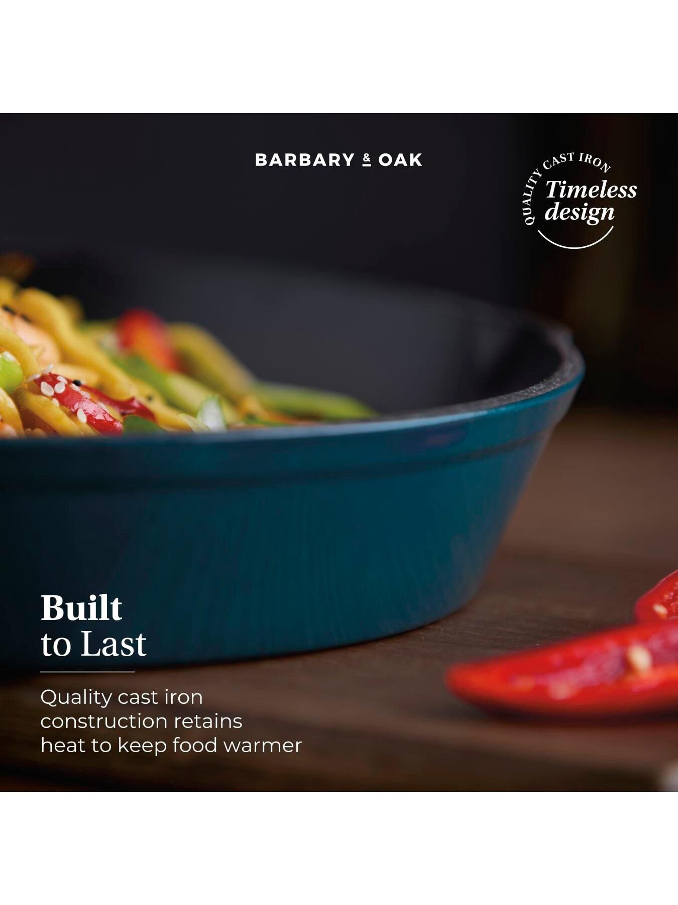 barbary-oak-nattura-26cm-cast-iron-round-pan-with-dual-side-spouts-agaveback