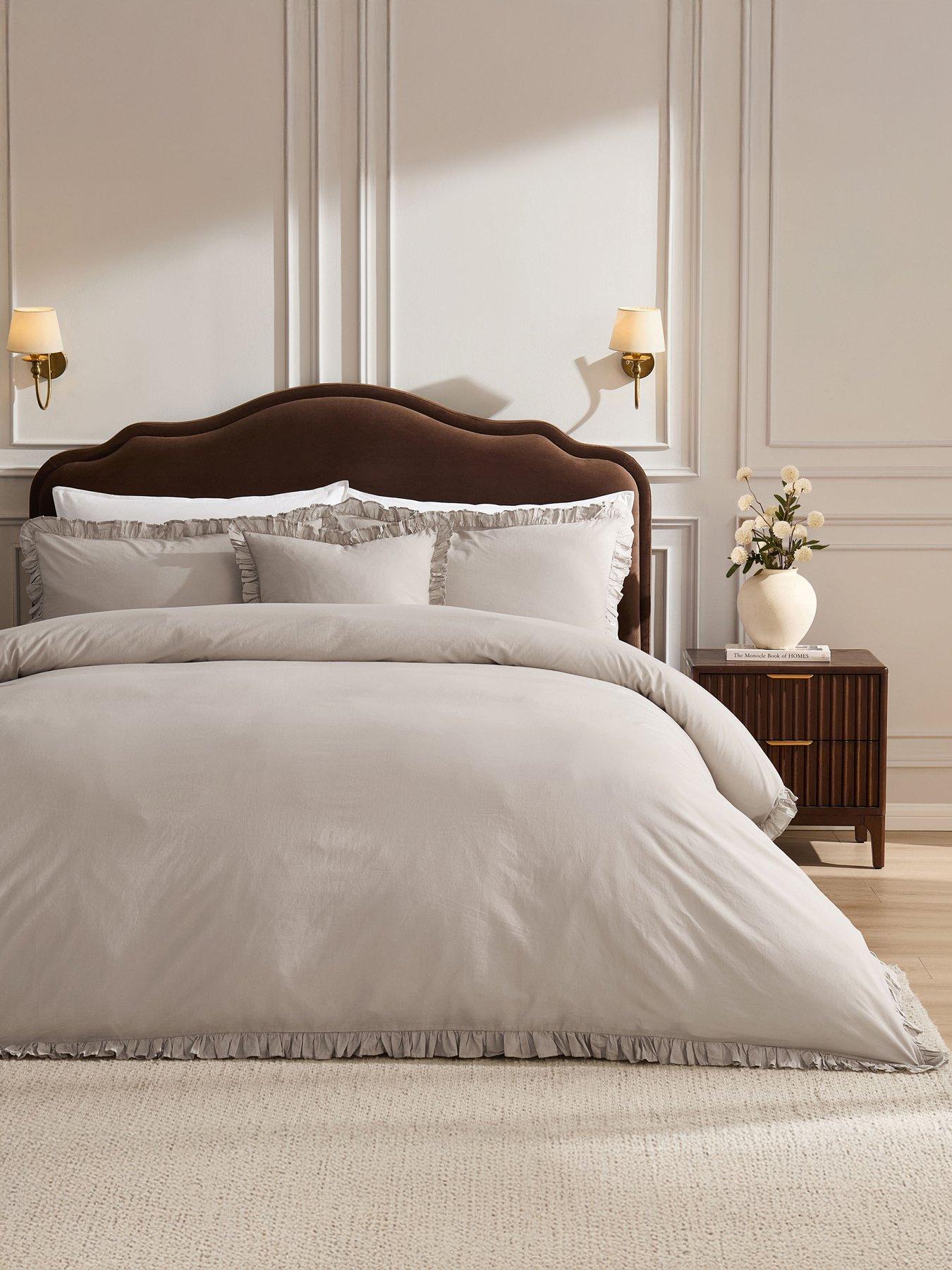Dusk Marion 200 Thread Count Ruffle Edge Duvet Cover - Sand
