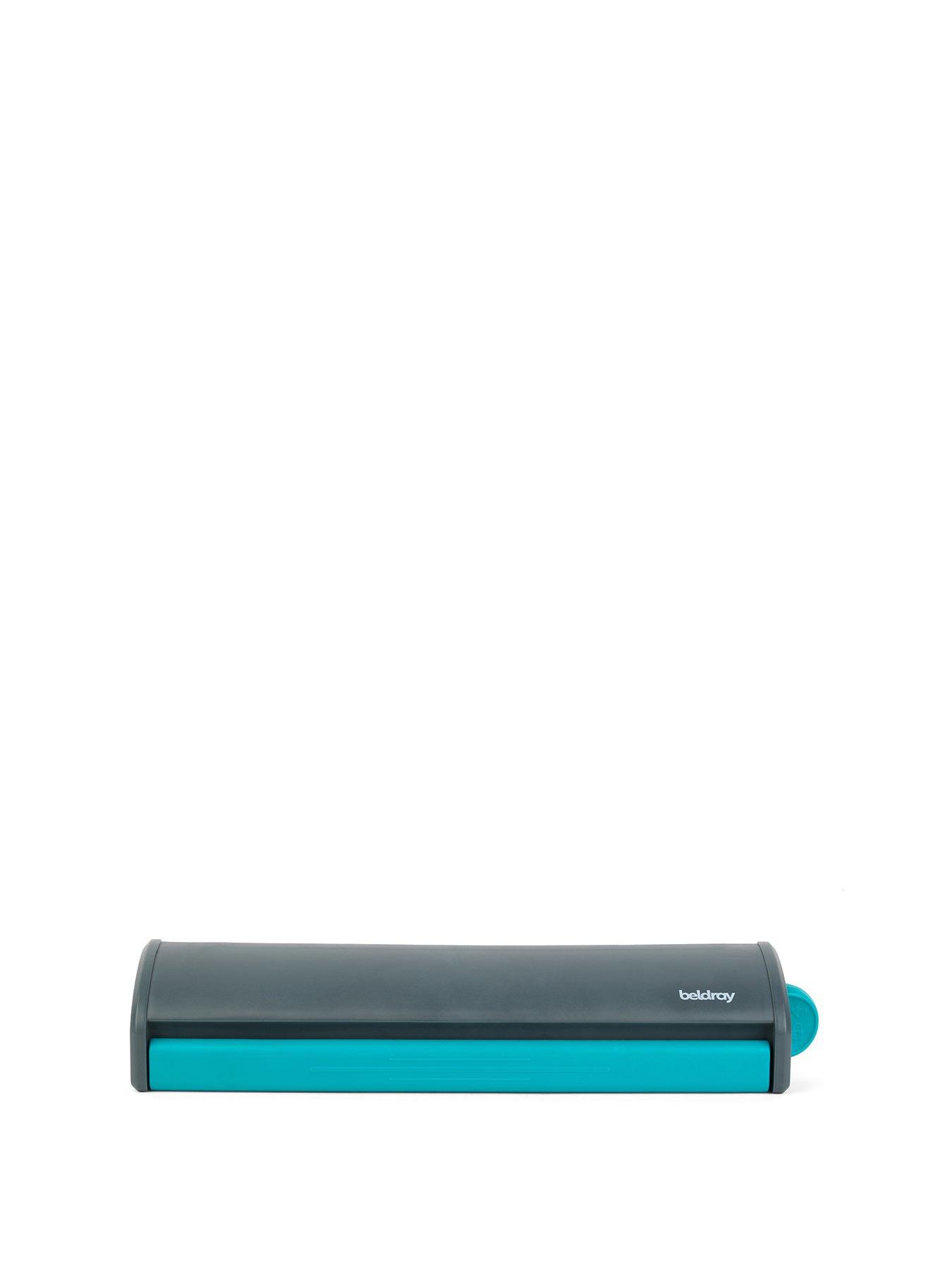 Image 2 of 5 of Beldray 16m Wall Mounted Retractable Line