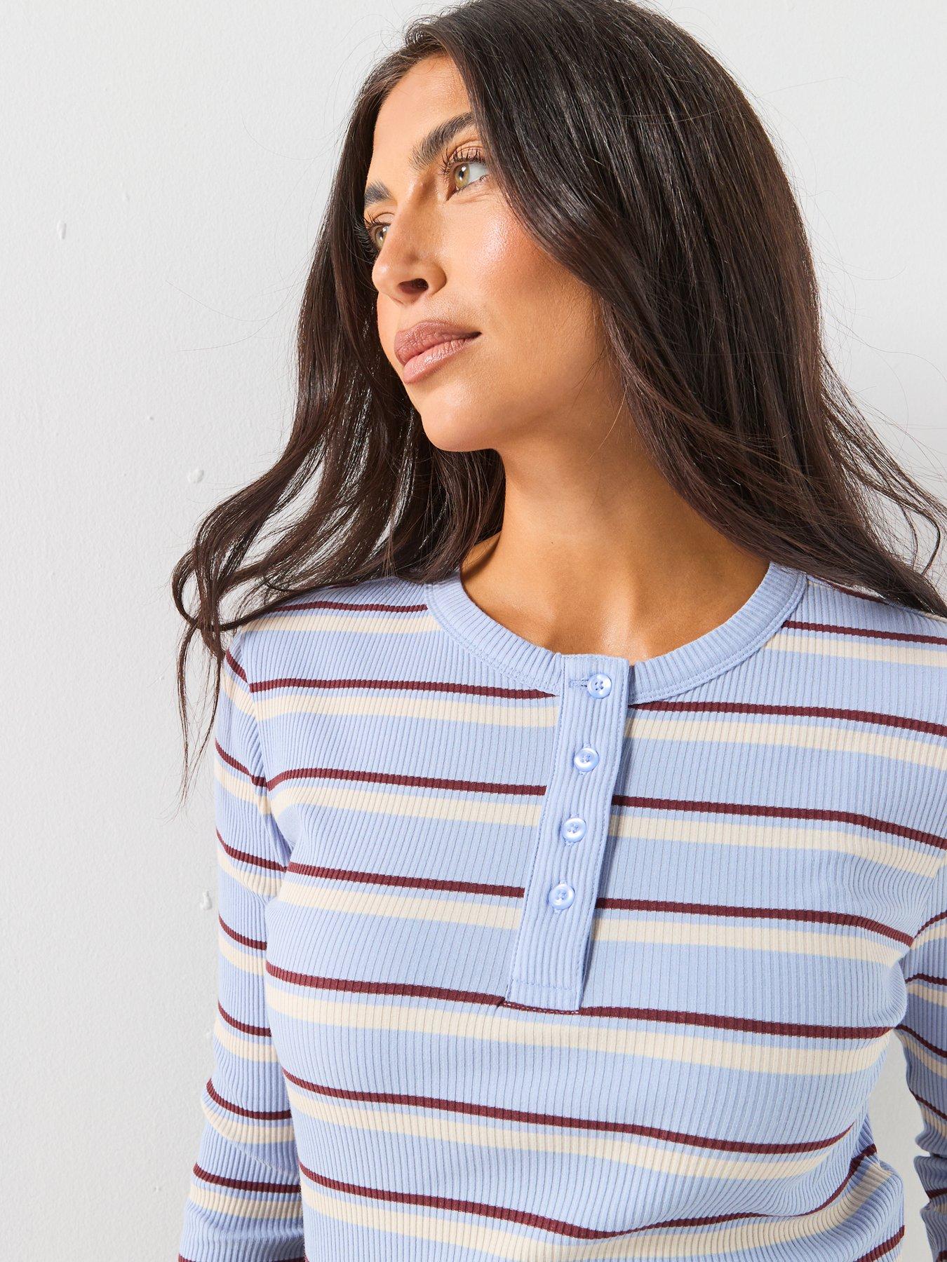 Image 4 of 5 of Vero Moda Vmkatie Ls O-neck Top Jrs Ga