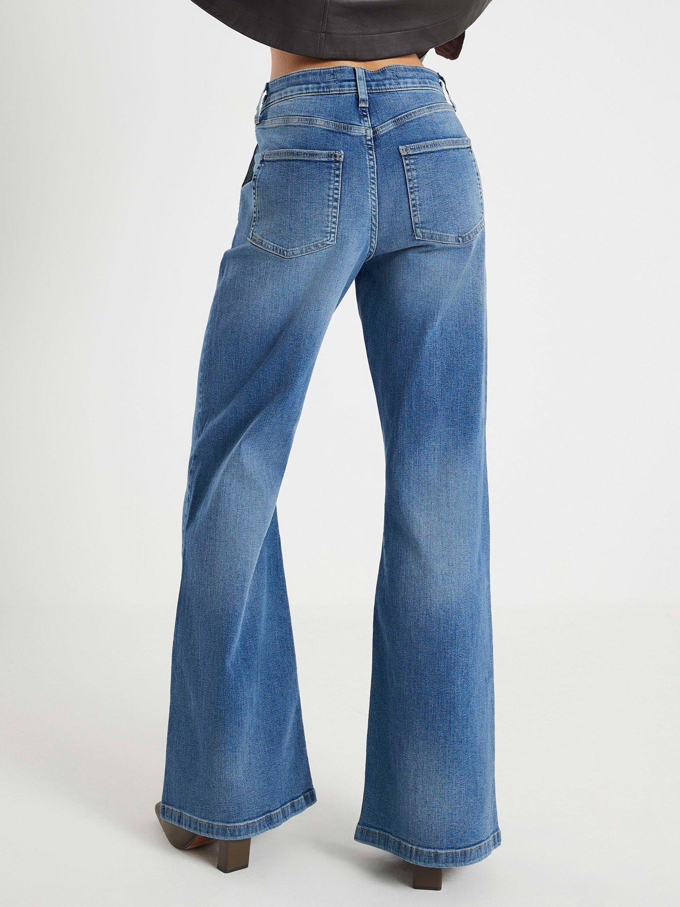 Image 2 of 4 of River Island Silas High Rise Wide Leg Snaffle Detail Jeans- Blue