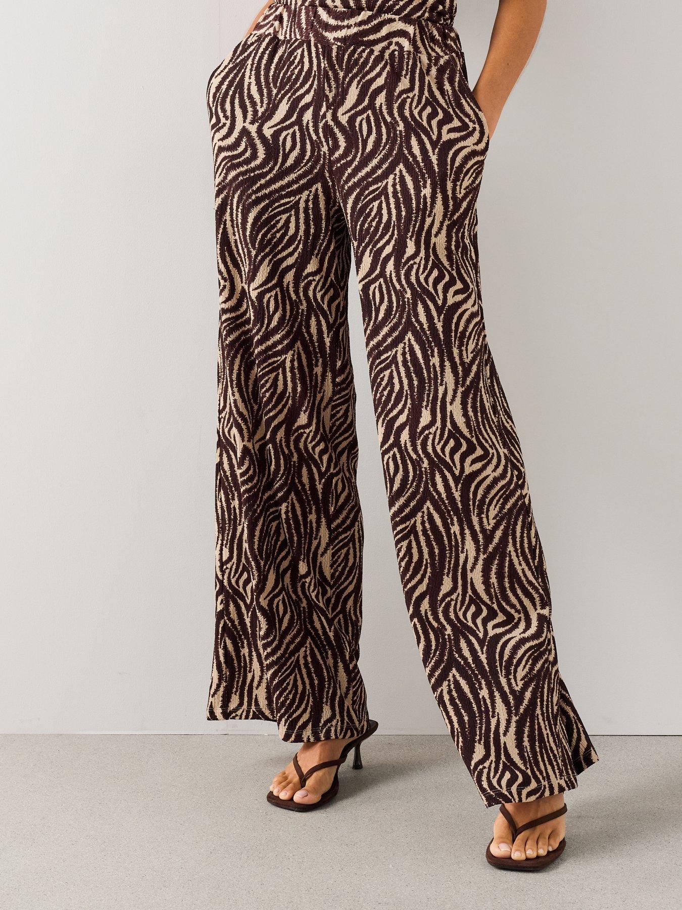 Image 3 of 7 of The Very Collection Printed Stretch Wide Leg Trouser