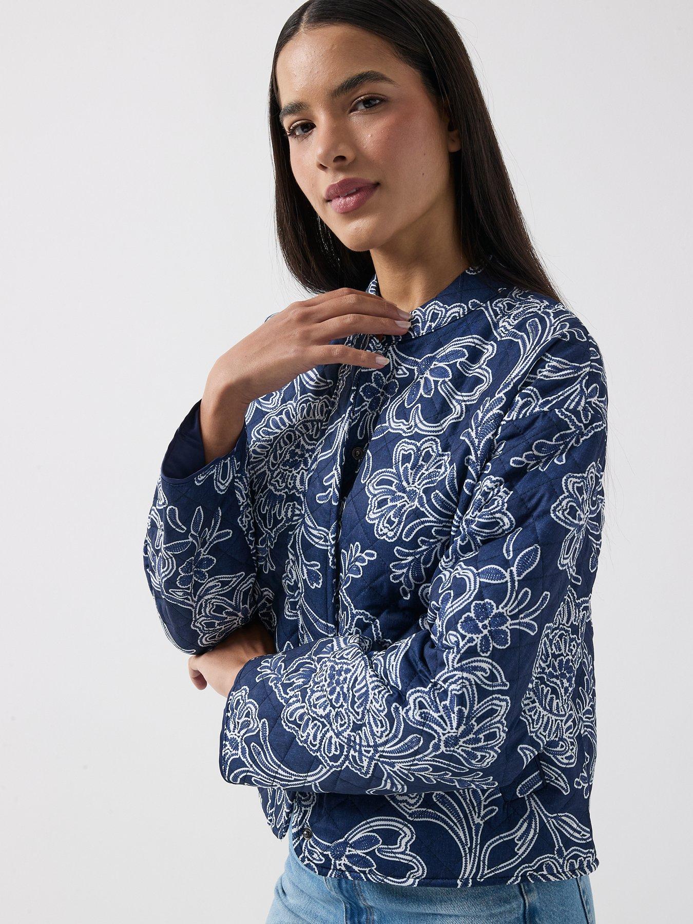 Image 5 of 6 of JDY Jdyfia L/s Quilt Shacket Wvn