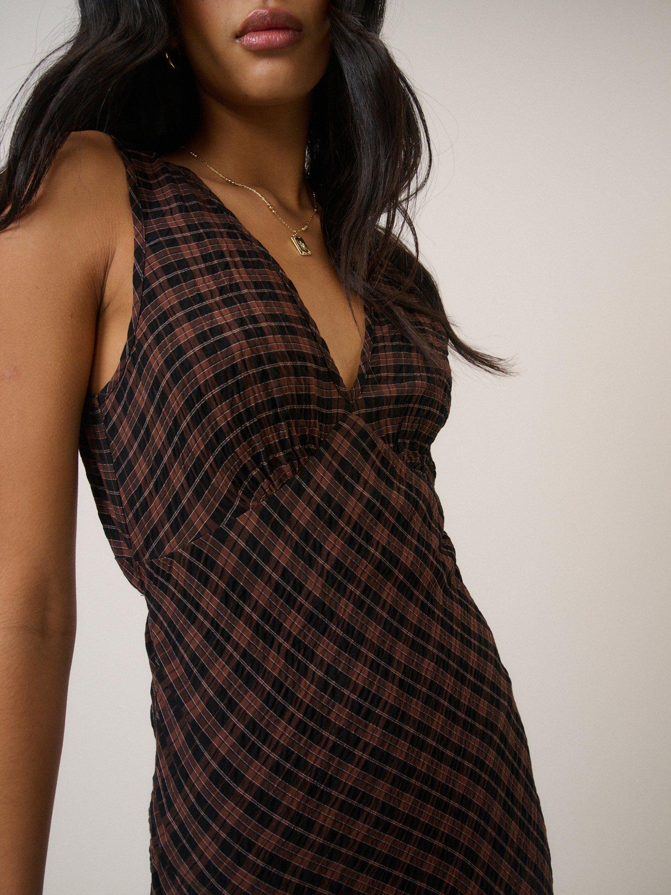 nobodys-child-harmony-midi-dress-brownoutfit