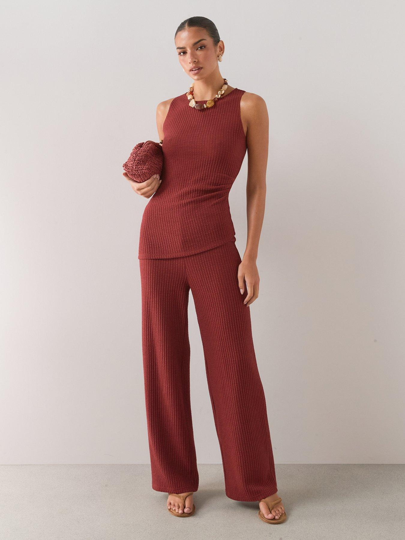 Image 3 of 7 of The Very Collection Ribbed Ruched Side Top Co-ord- Rust