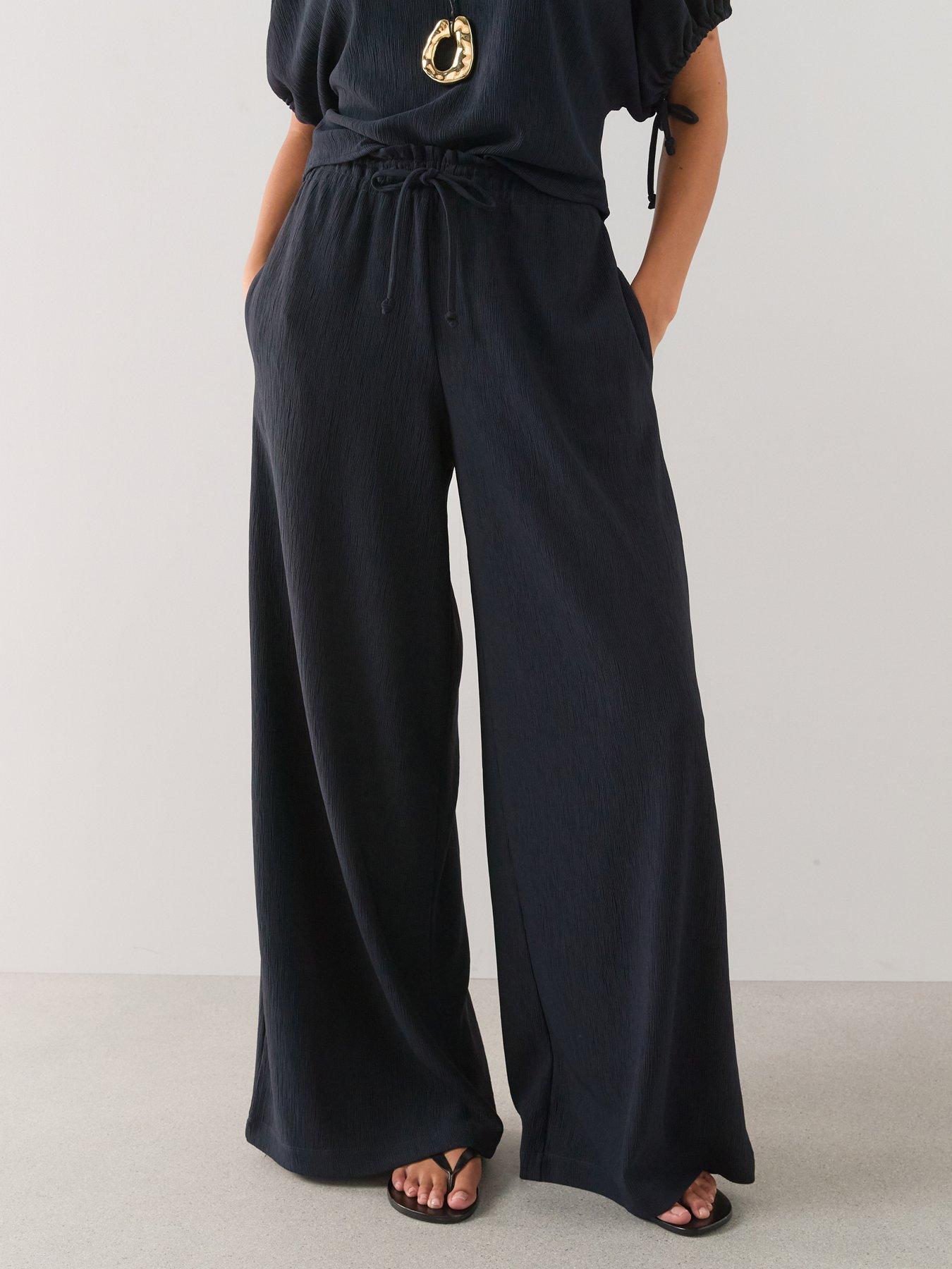 Image 5 of 6 of The Very Collection Textured Wide Leg Trouser Co-Ord - Navy