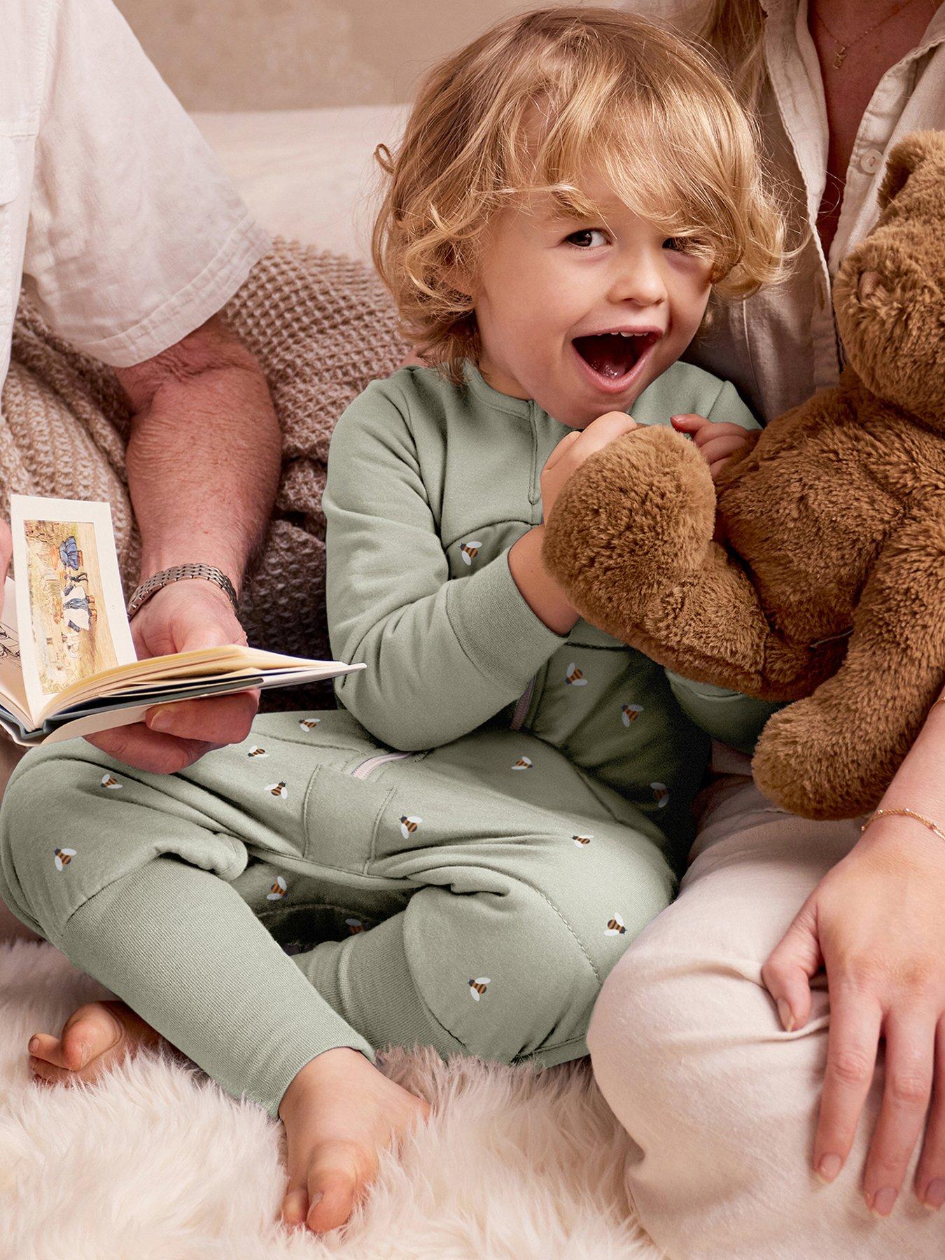 love-to-dream-sleep-suit-bees-olive-25-t-12-24mstillFront