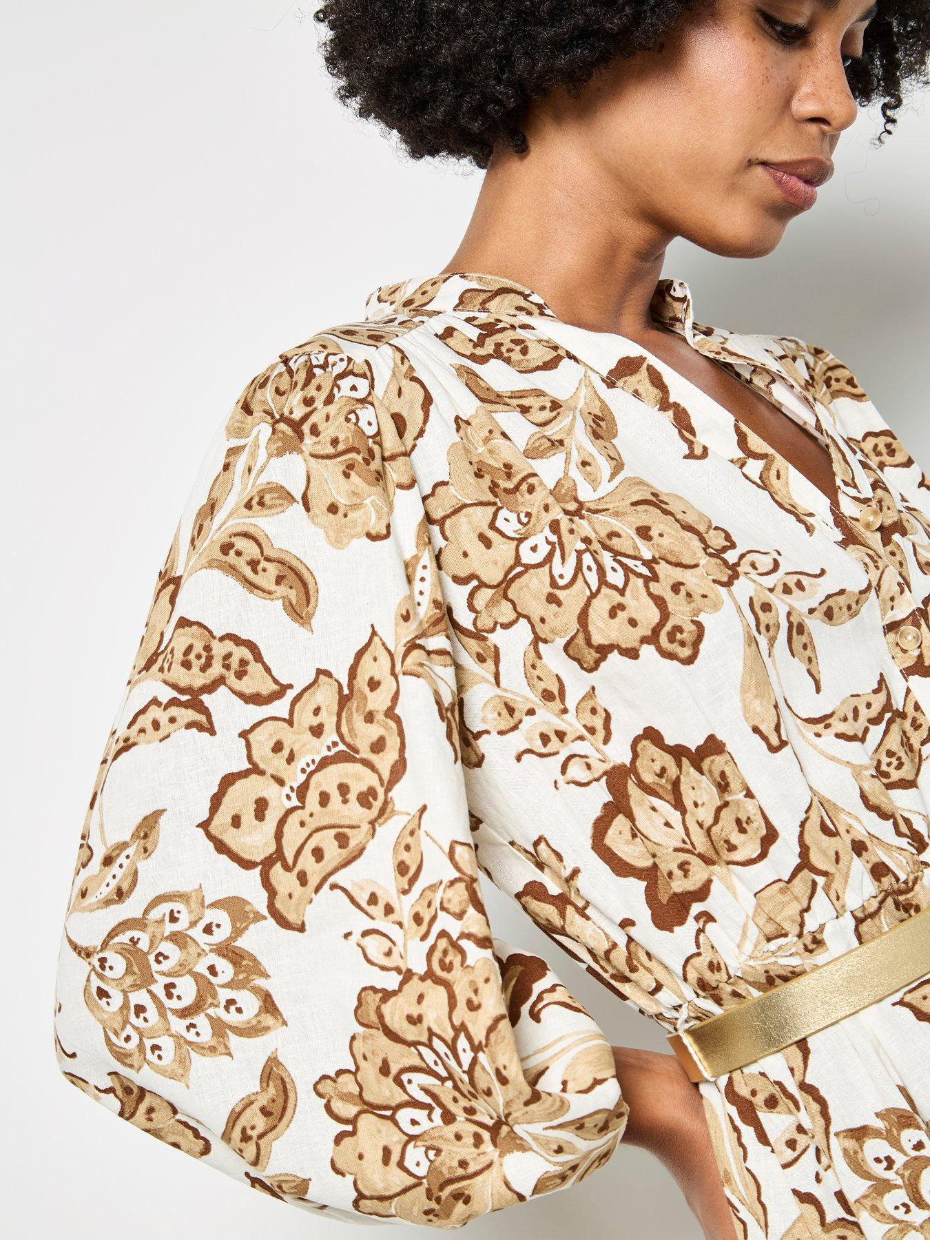 Image 4 of 4 of Apricot Apricot Boho Painterly Sarsa Prnt Dress