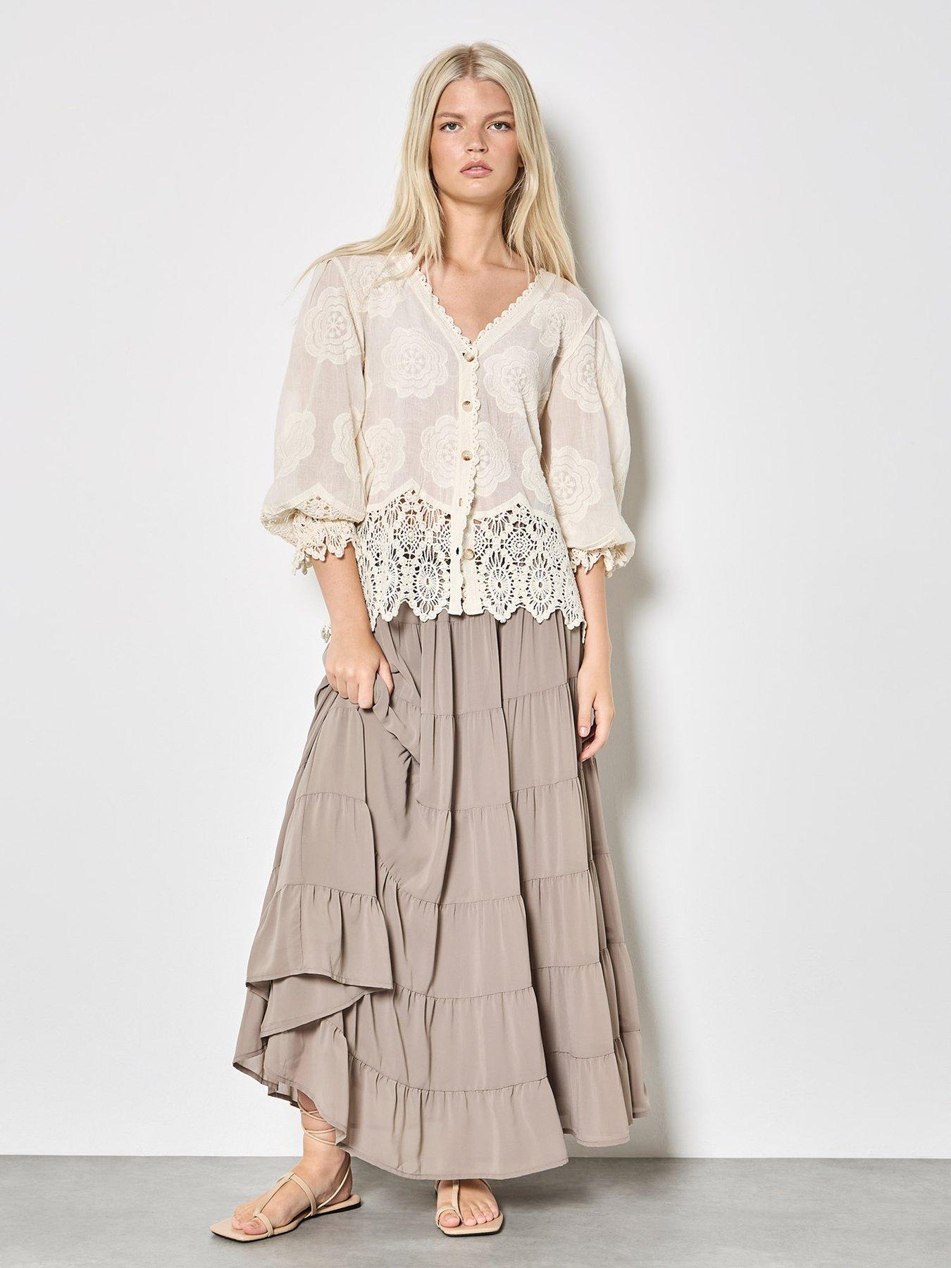 Image 3 of 4 of Apricot Apricot Embroidered Daisies Lace Hem Top