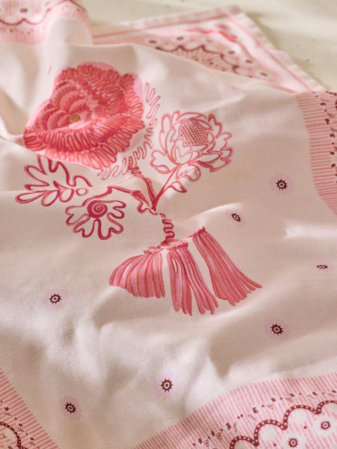 cath-kidston-spitalfields-silk-set-of-2-tea-towelsoutfit