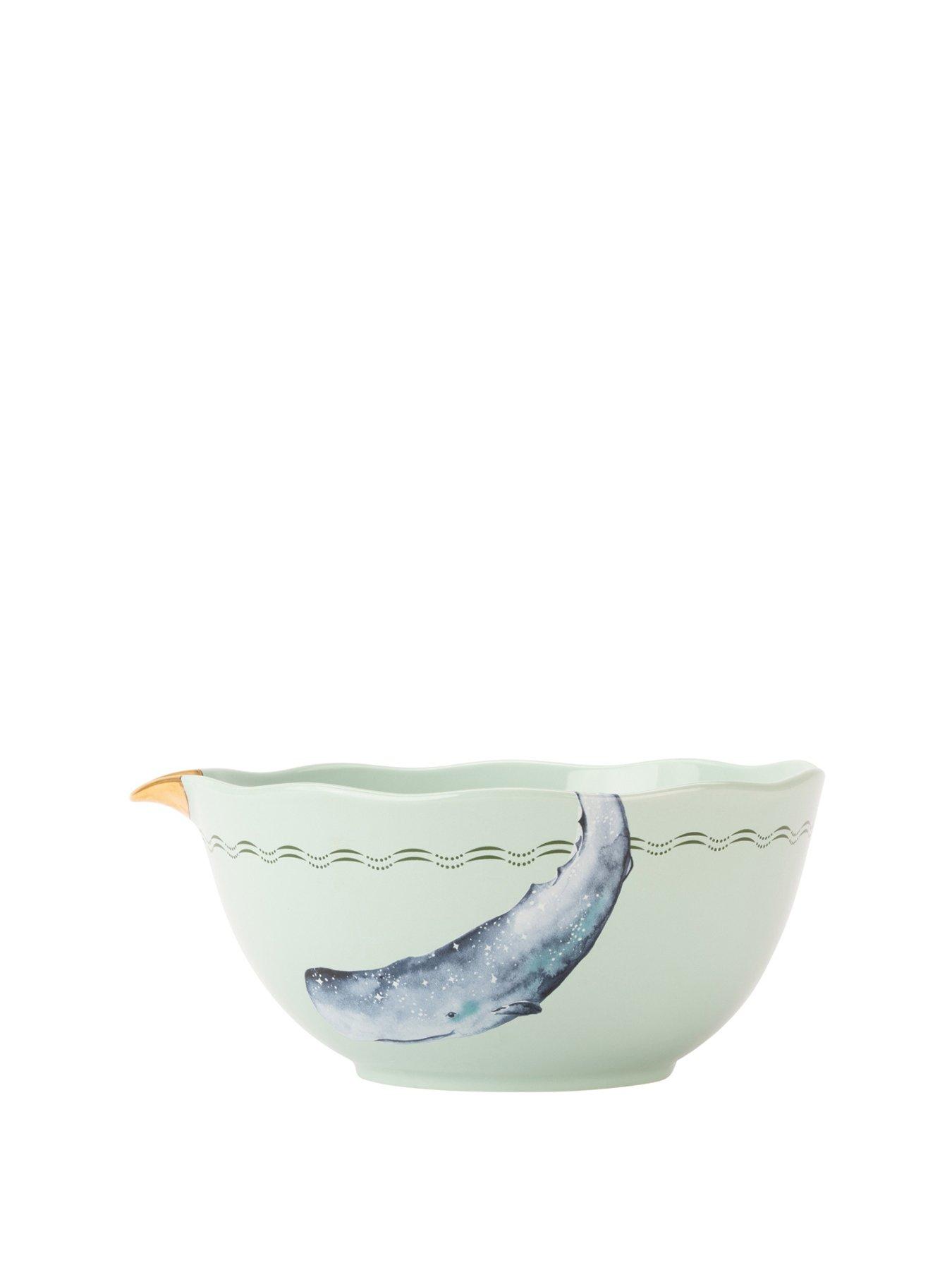 yvonne-ellen-mixing-bowl-whalefront