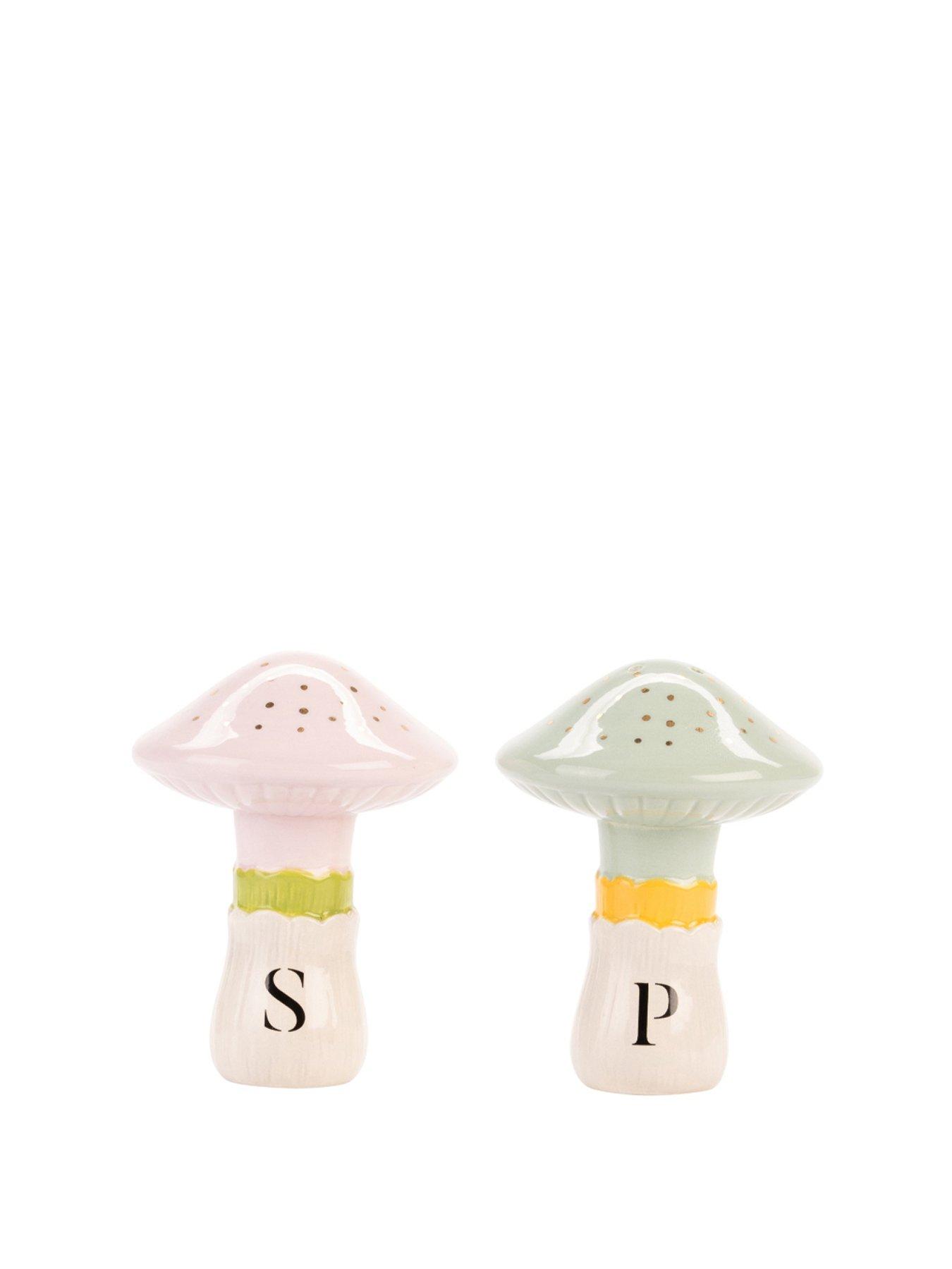 yvonne-ellen-mushroom-salt-pepper-shakerfront