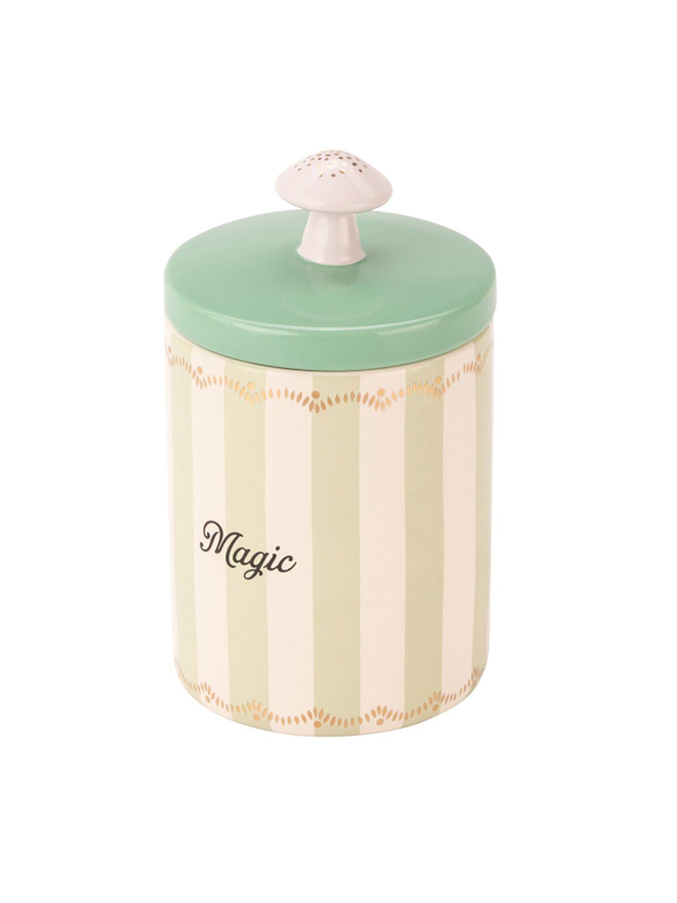 yvonne-ellen-yvonne-ellen-storage-jar-med-squirreloutfit