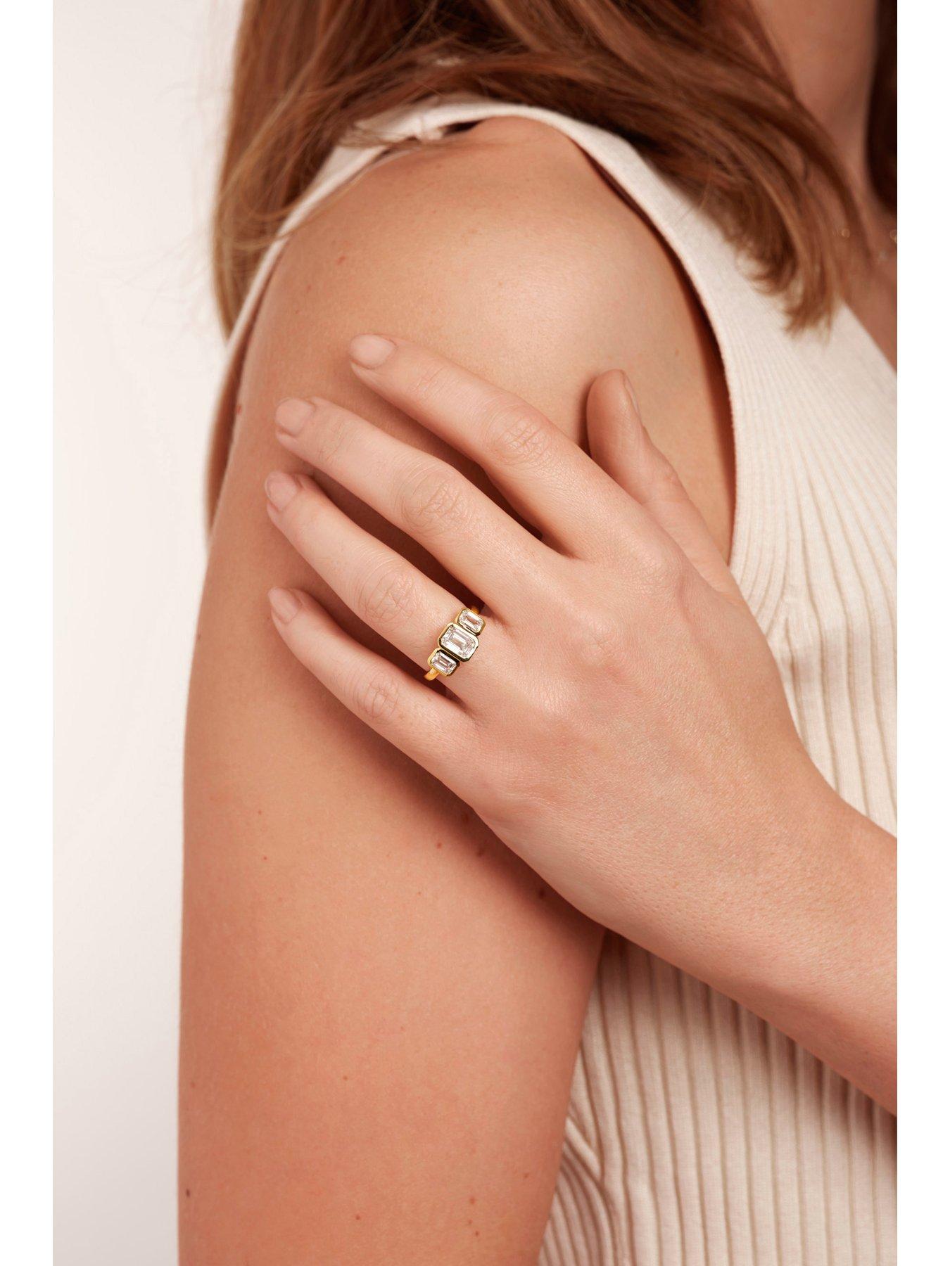 Image 3 of 4 of Created Brilliance Eliza 9ct Yellow Gold 2ct tw. Emerald Cut Lab Grown Diamond Trilogy Engagement Ring