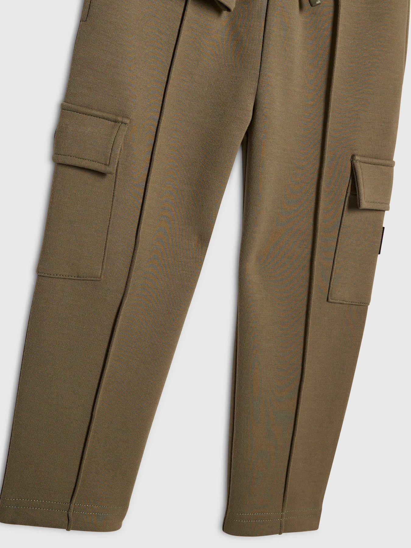 river-island-mini-mini-boys-slim-fit-polo-jogger-set-khakidetail