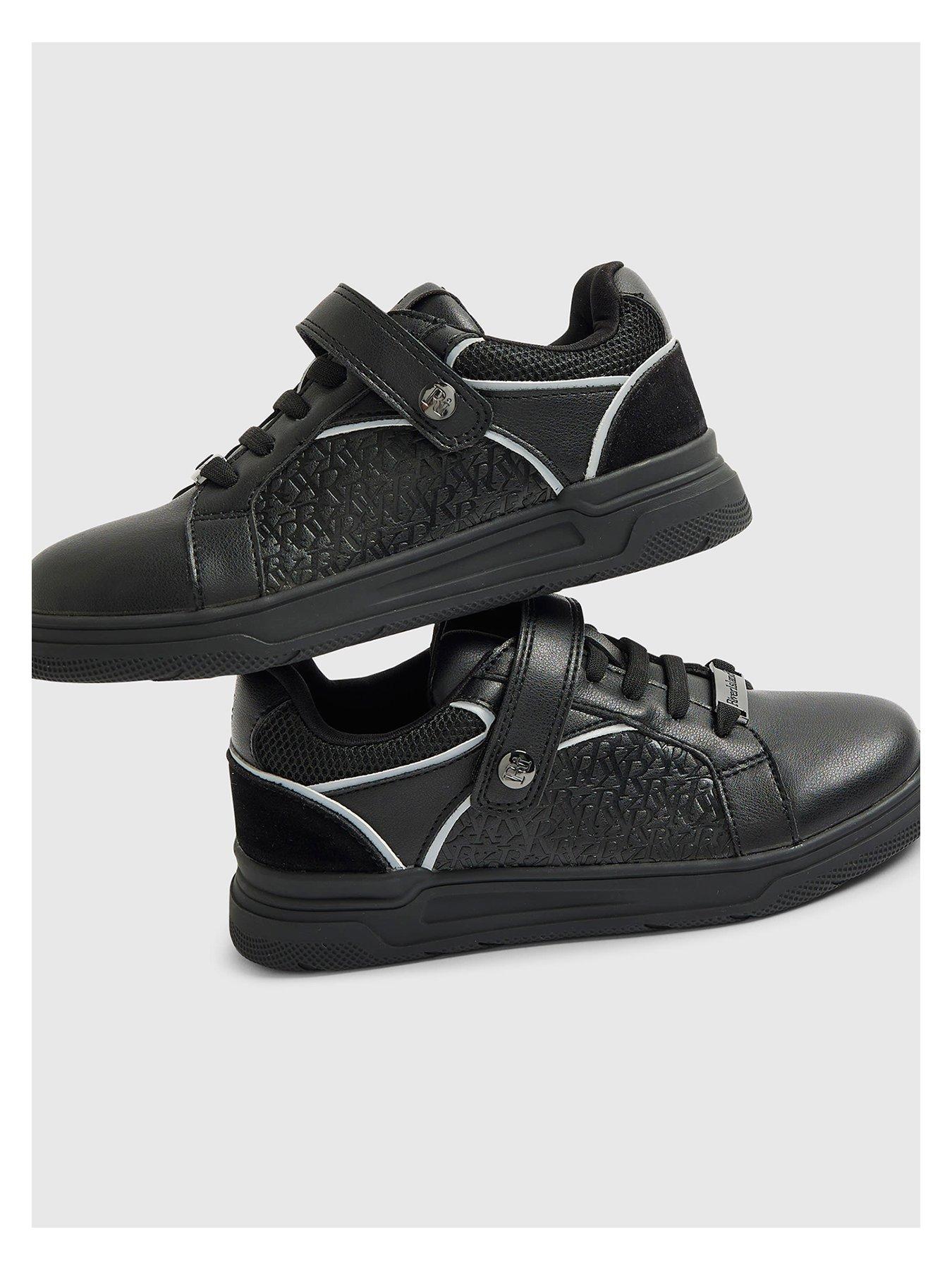 river-island-older-boy-ri-embossed-trainer-blackdetail