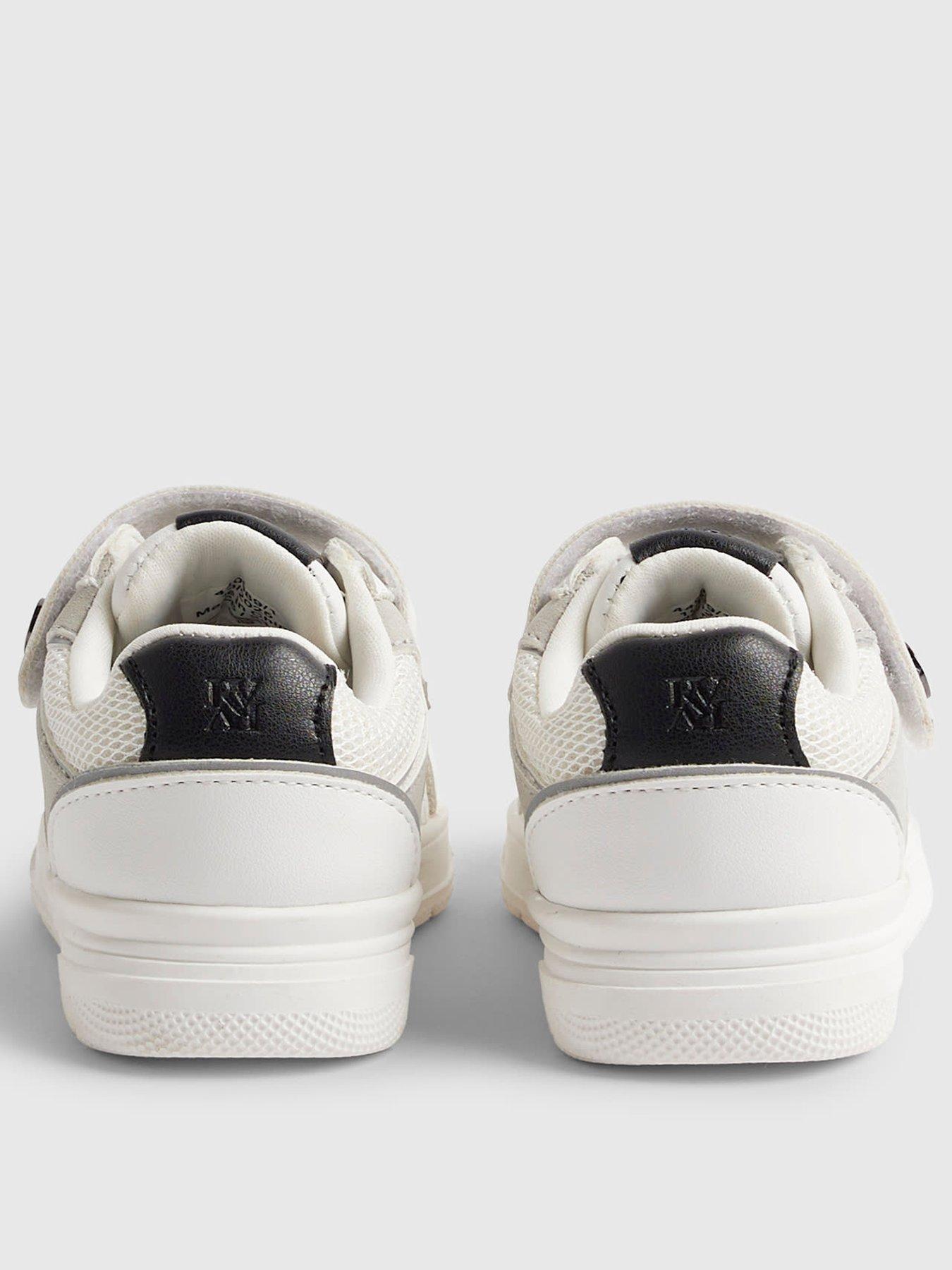 river-island-mini-boys-ri-embossed-strap-trainers-whiteback