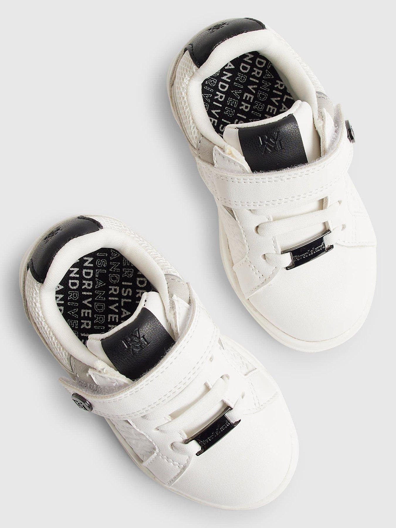 river-island-mini-boys-ri-embossed-strap-trainers-whiteoutfit