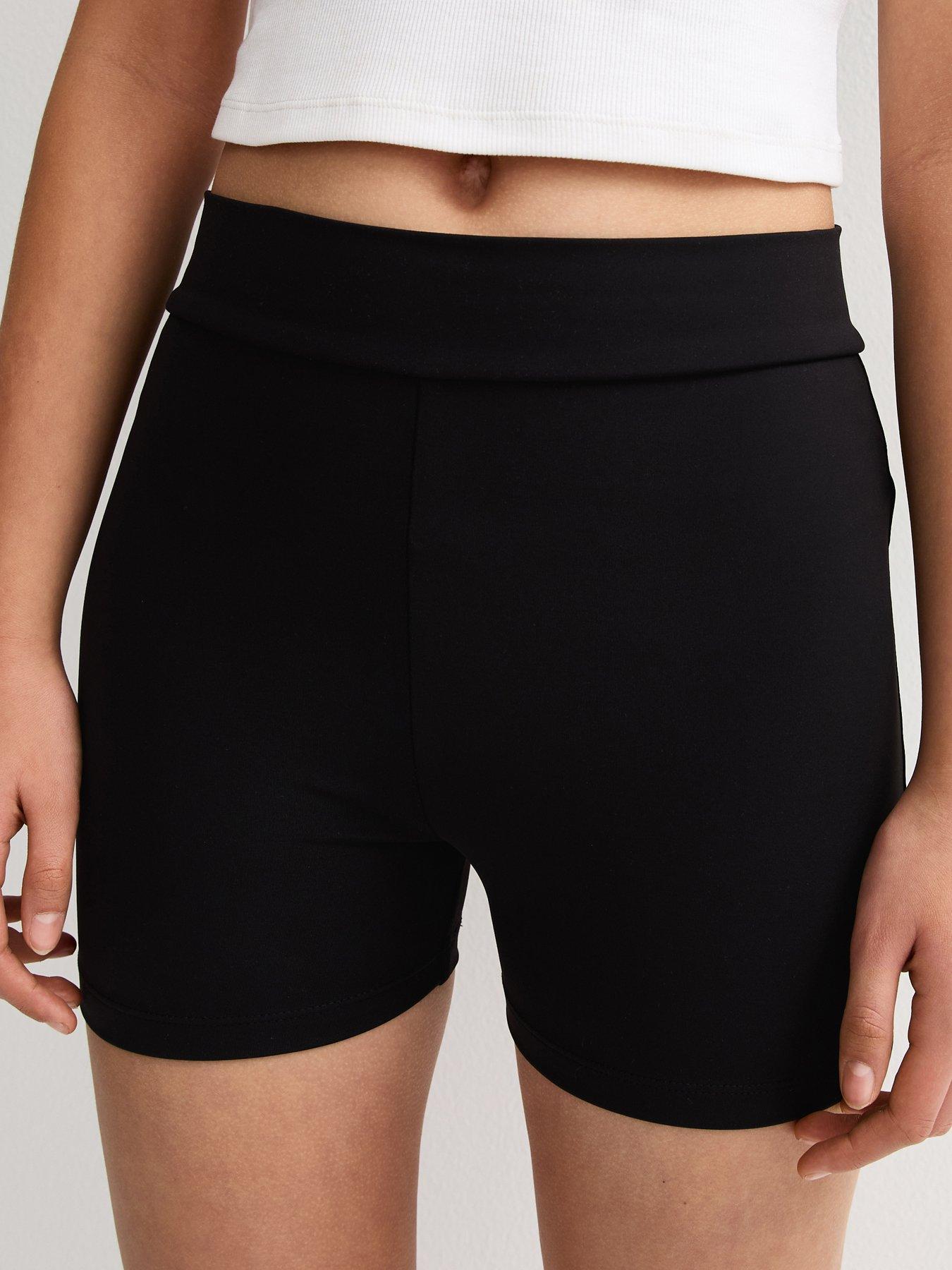 Image 4 of 5 of New Look 915 Girls Micro Cycling Shorts - Black