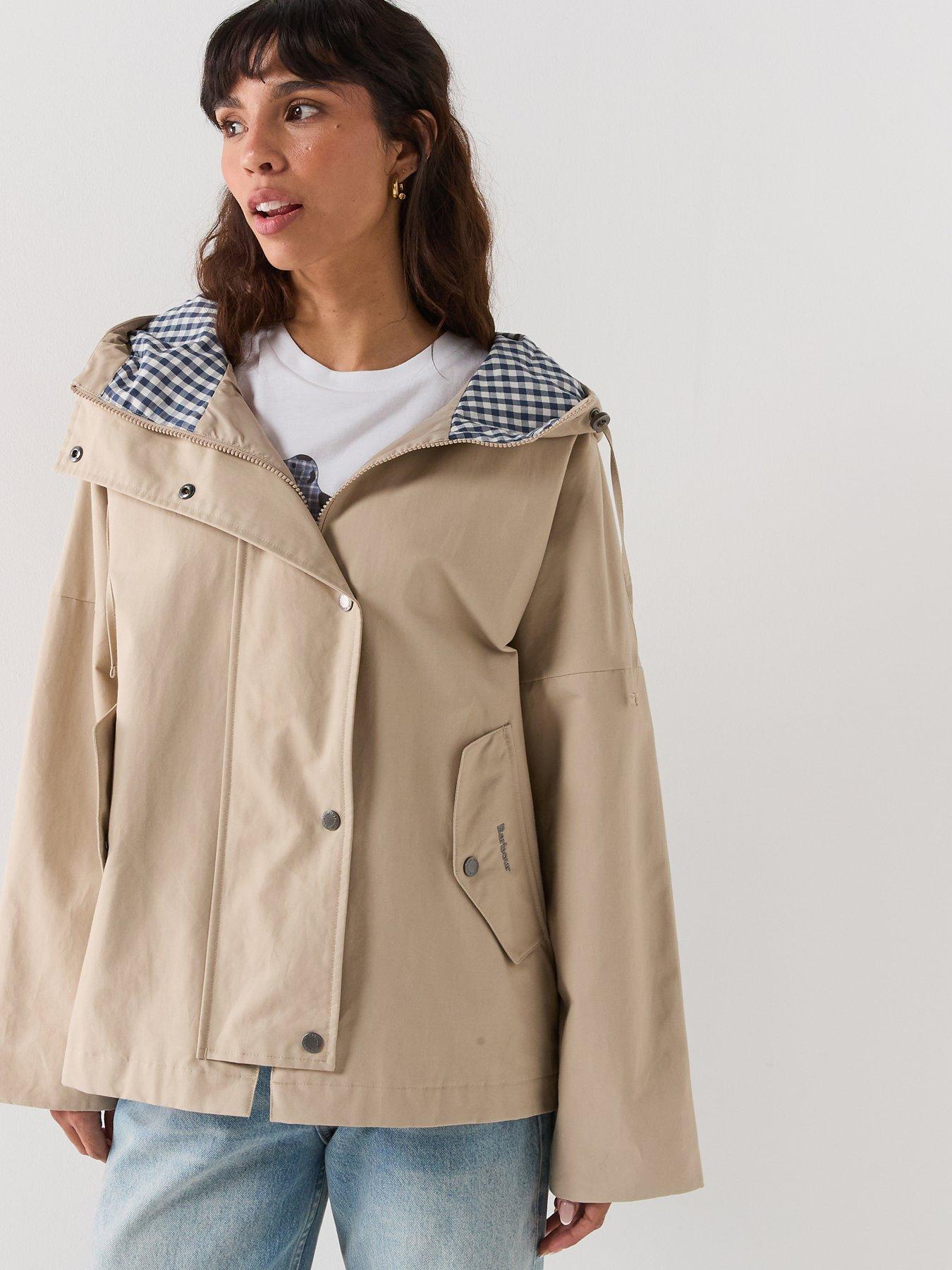 Barbour Kingswood Showerproof Jacket - Light Sand