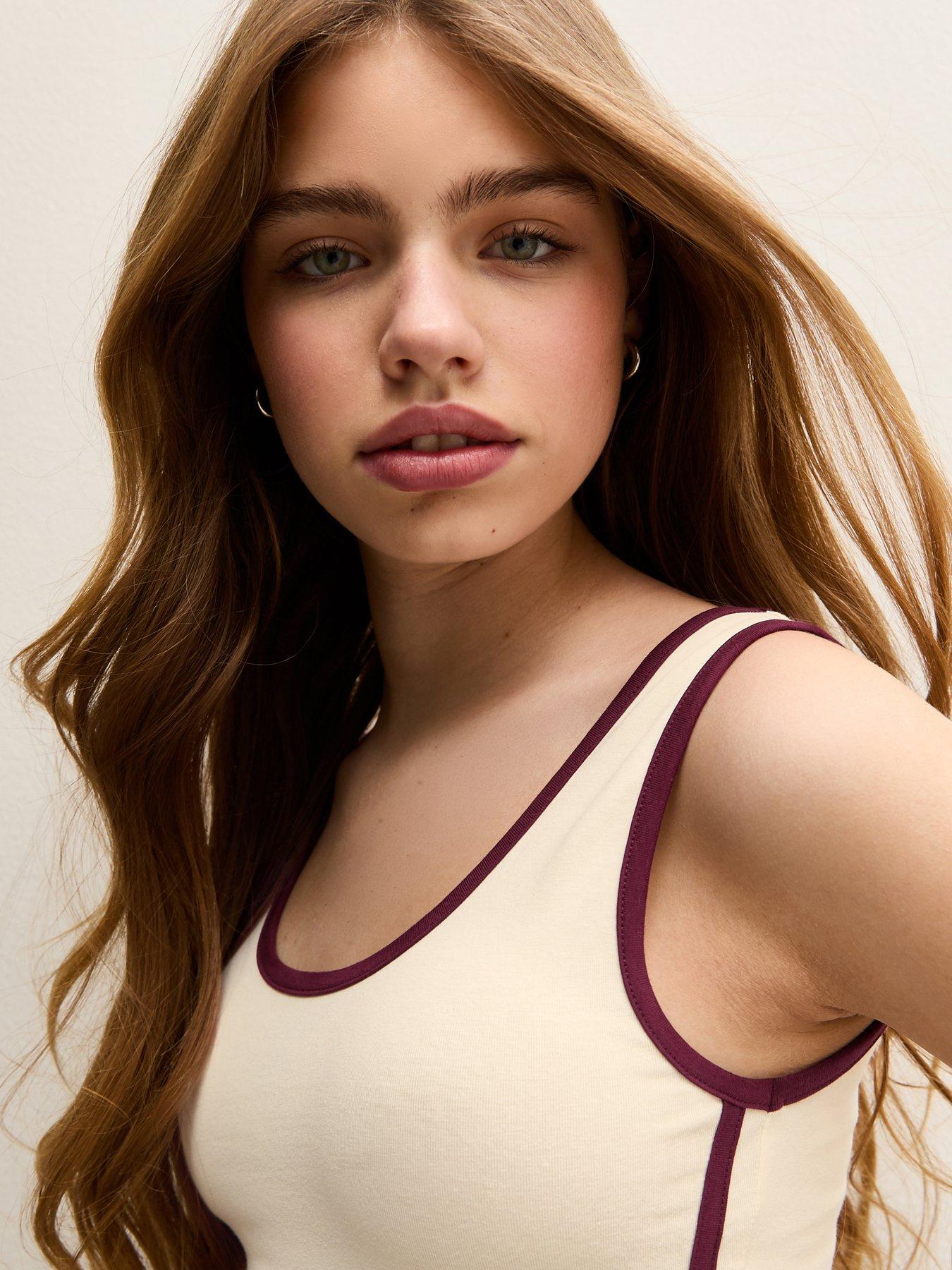 Image 5 of 6 of New Look 915 Girls Side Stripe Cropped Tank Top - Cream