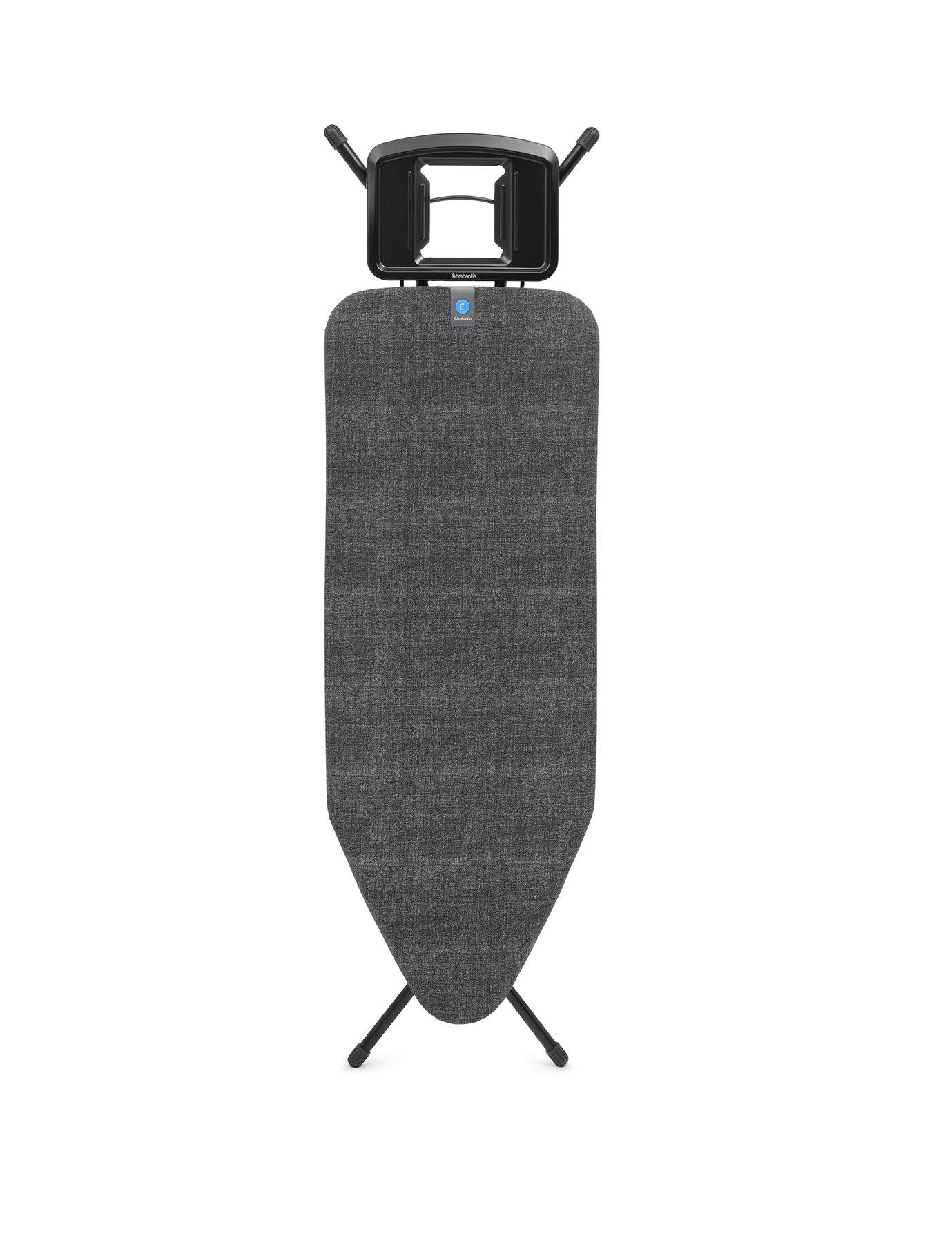 brabantia-ironing-board-c-124x45cm-ssirstillFront